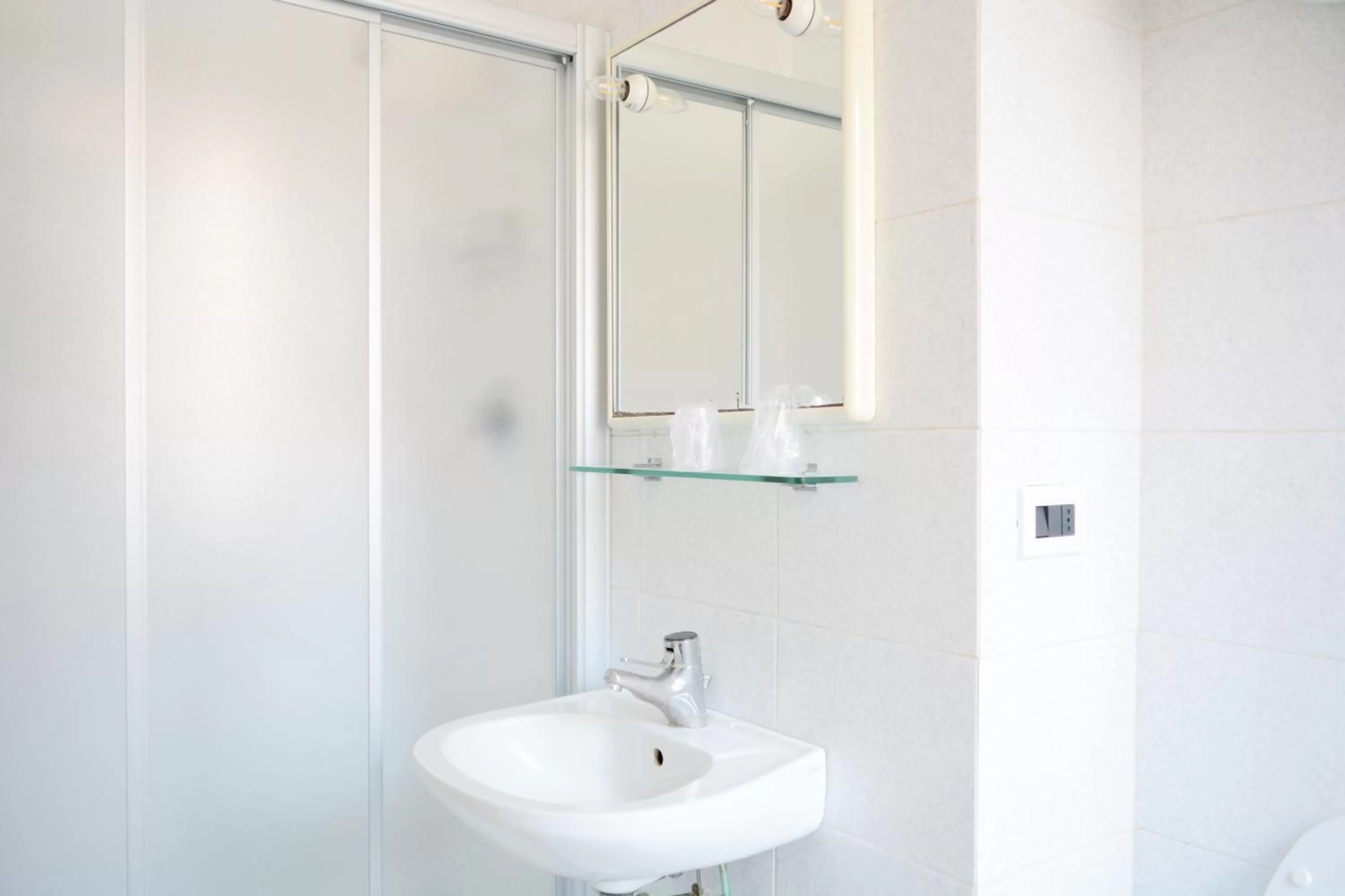 Bathroom in Cantina Dell'Arte