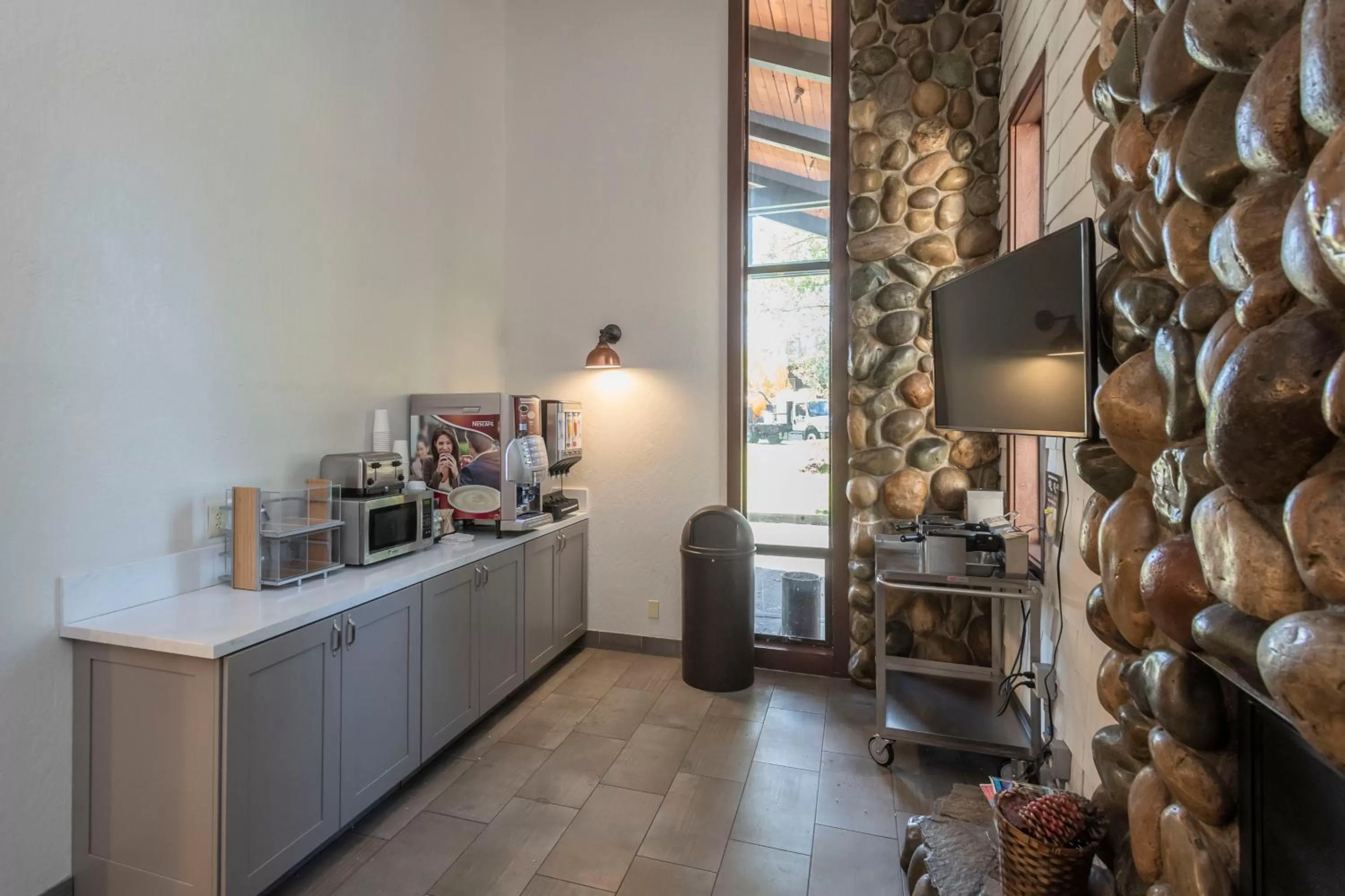 Continental breakfast in Inn At Truckee