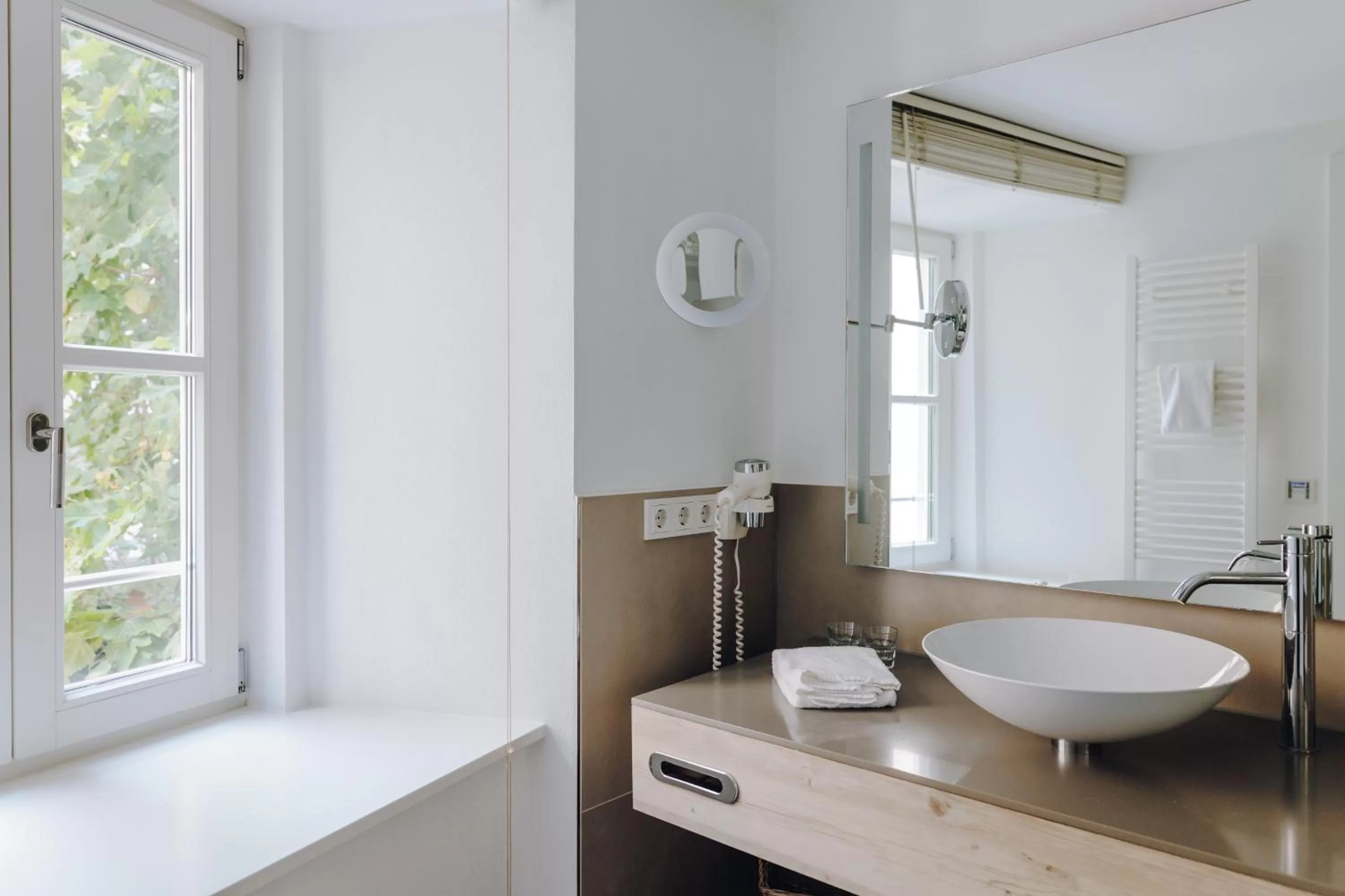 Bathroom in Little 7 - Boutique Hotel