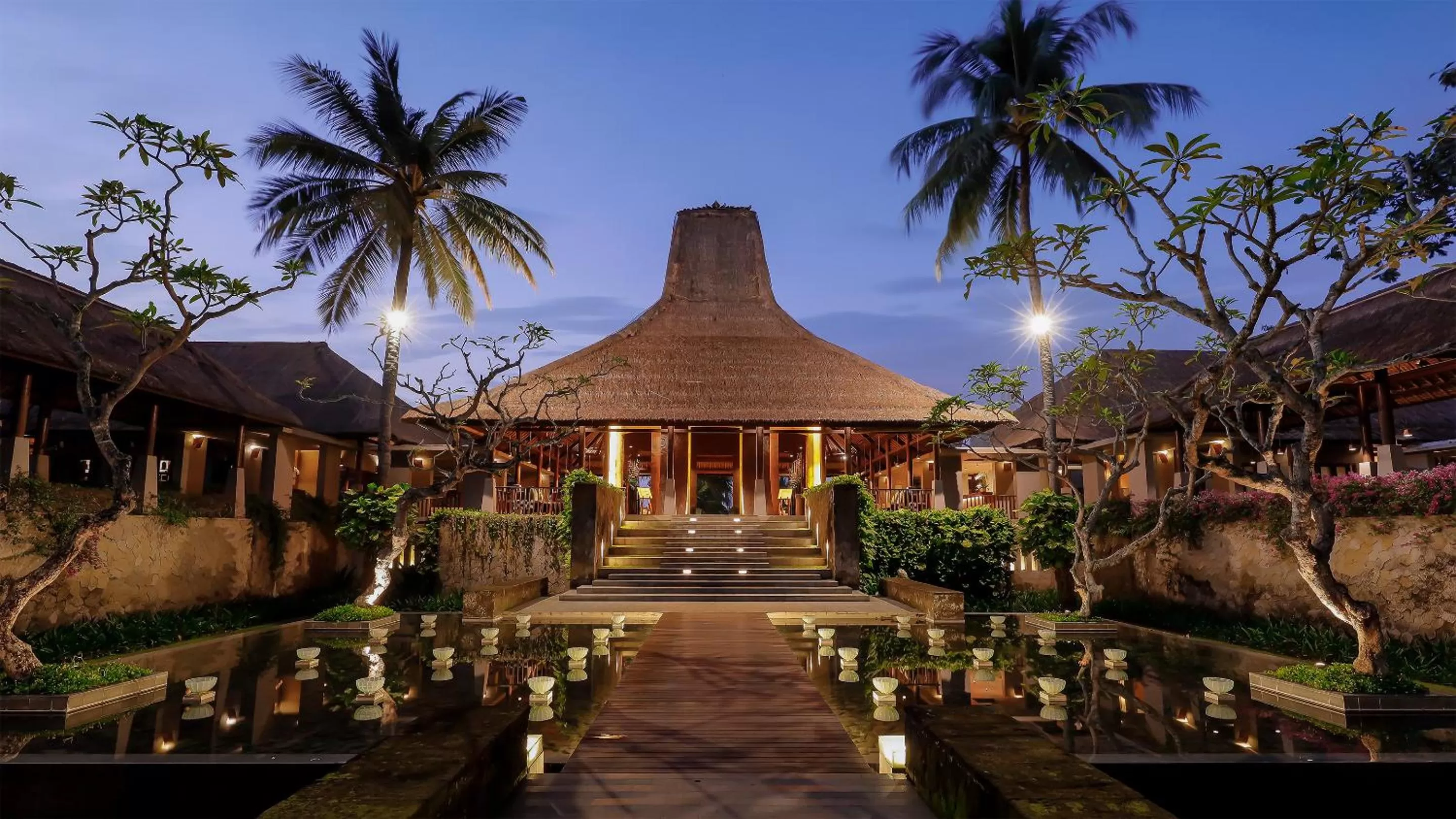 Property building in Maya Ubud Resort & Spa