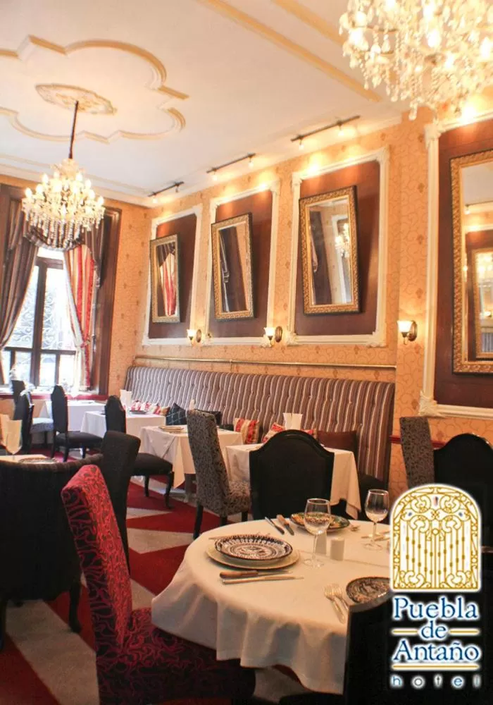 Restaurant/places to eat in Hotel Puebla de Antaño