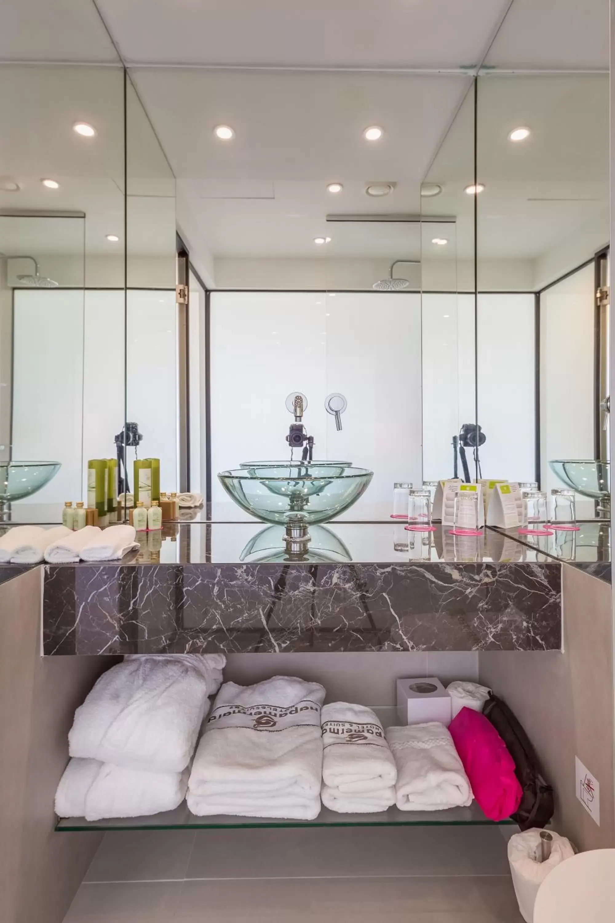 Bathroom in Napa Mermaid Hotel & Suites Bathroom in Napa Mermaid Hotel & Suites