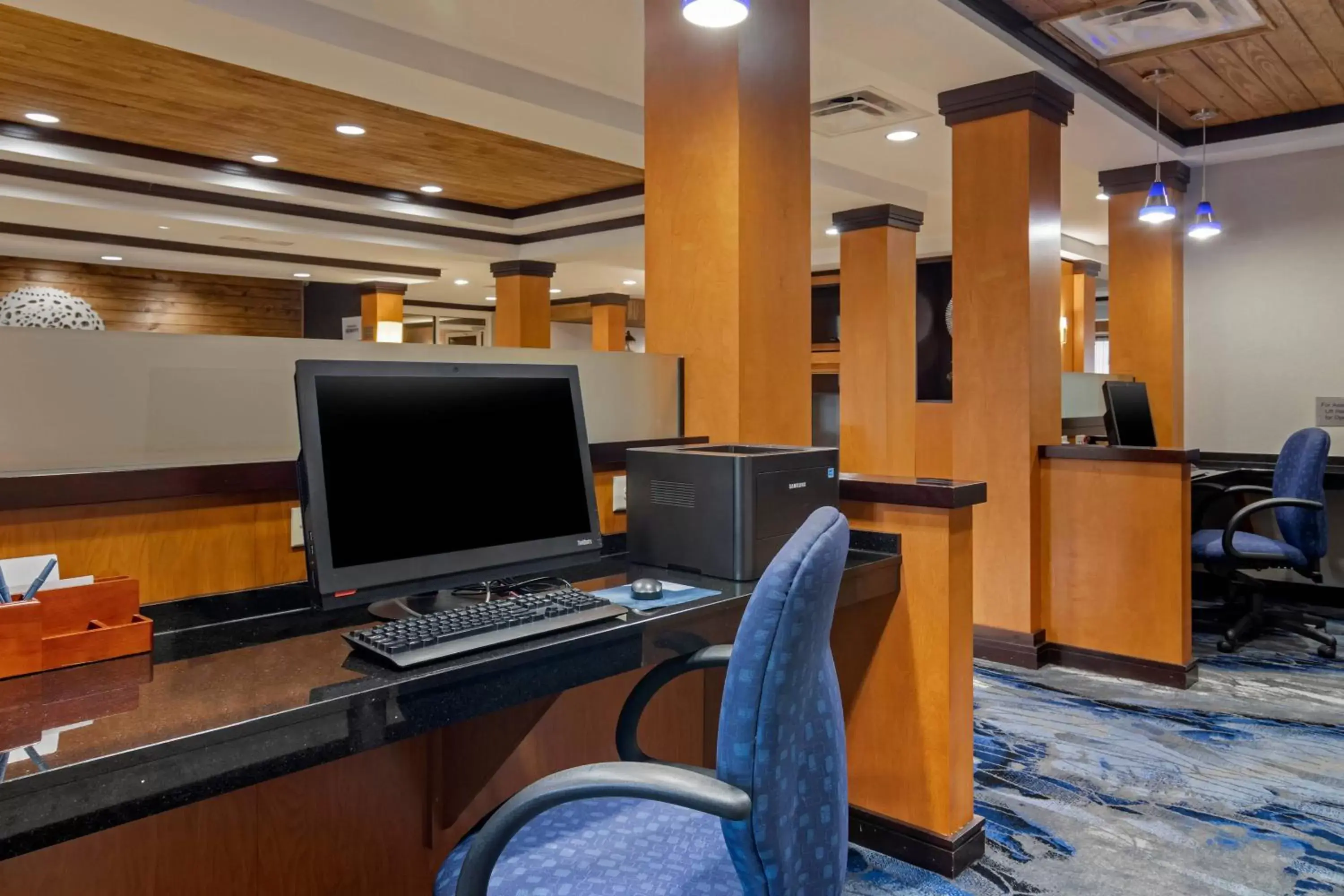 Business facilities in Fairfield Inn & Suites by Marriott Commerce