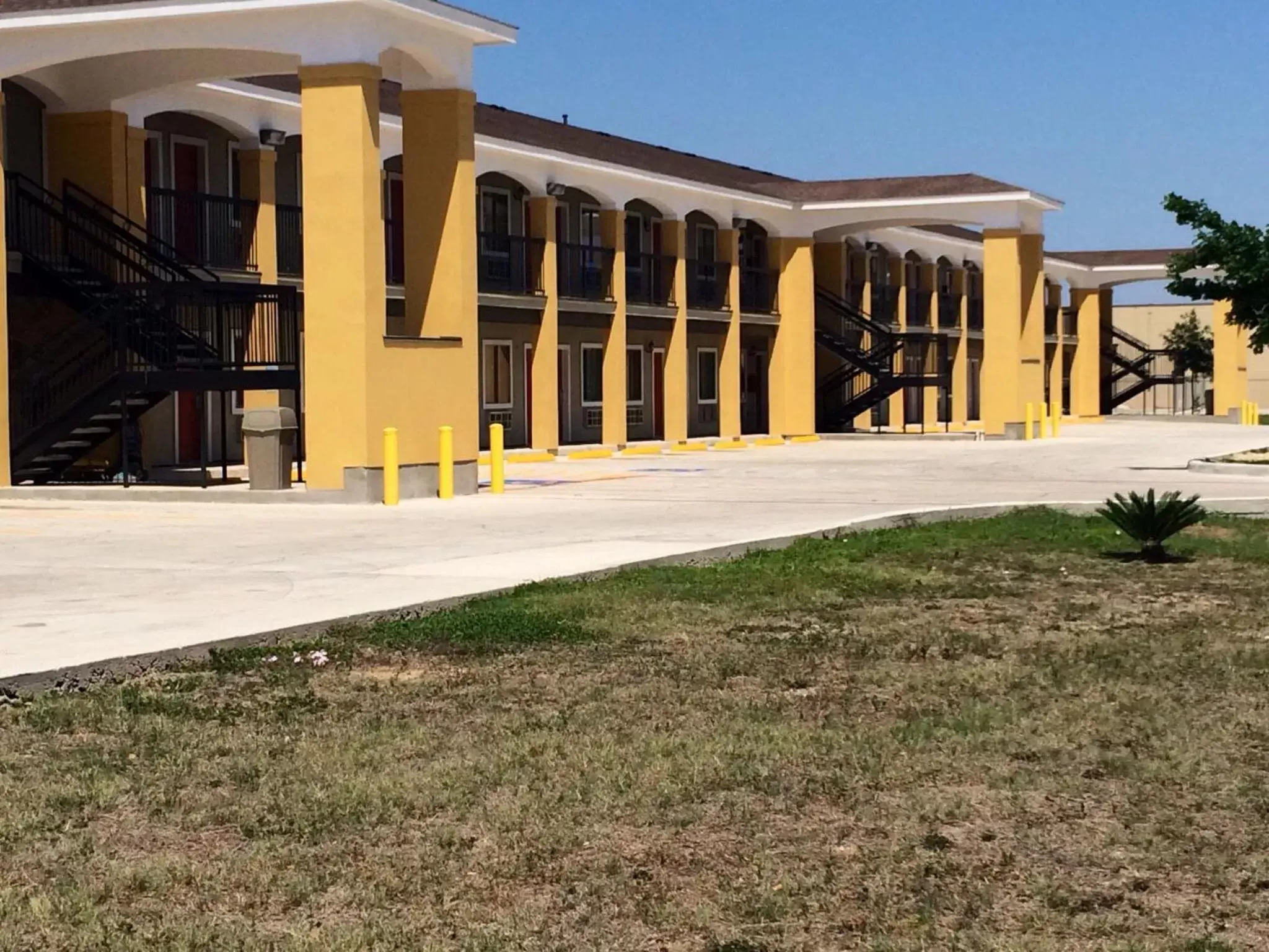 Property Building in Super 8 by Wyndham San Antonio Near Fort Sam Houston