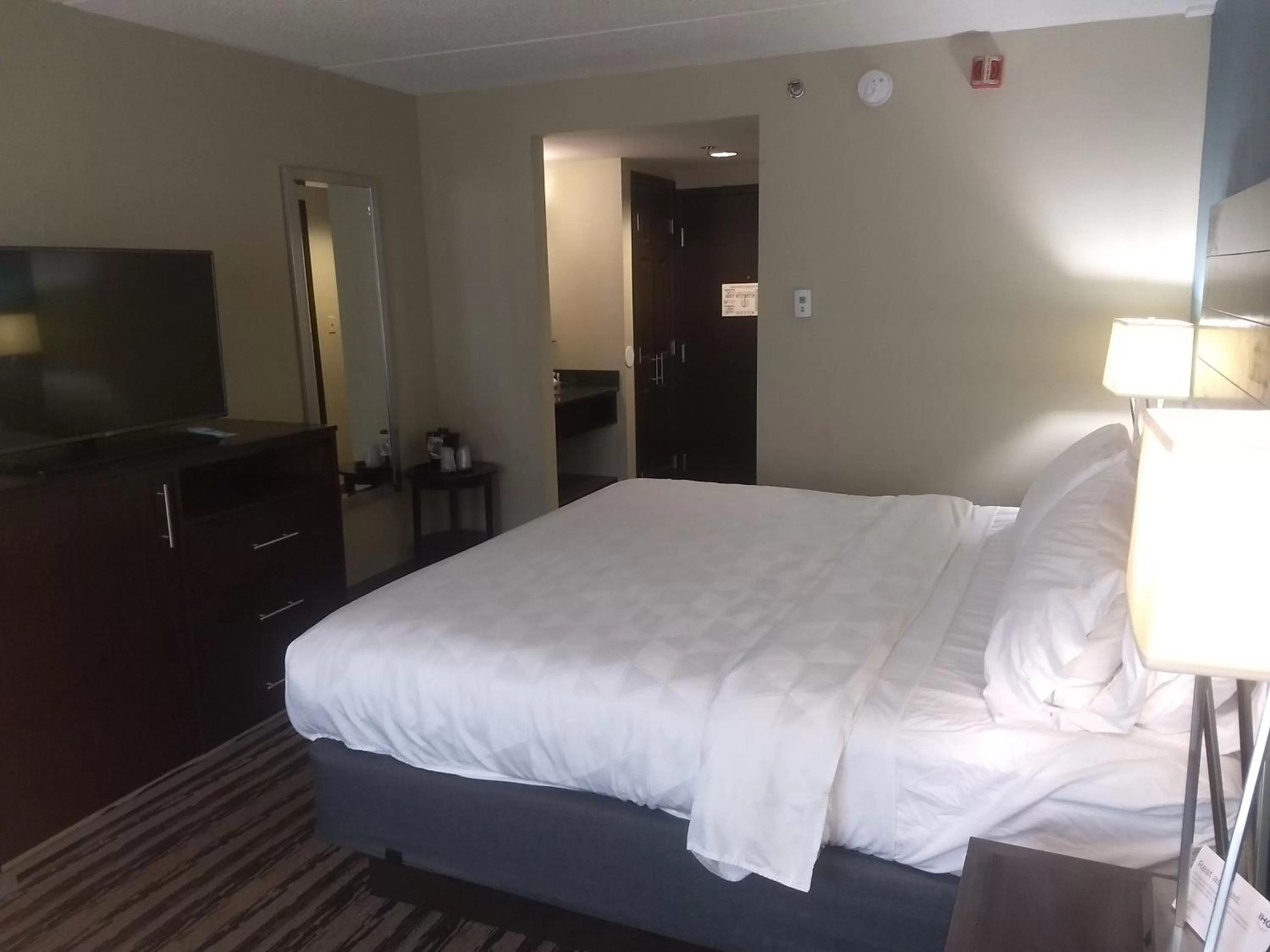 Bedroom, Bed in Holiday Inn Harrisburg East by IHG