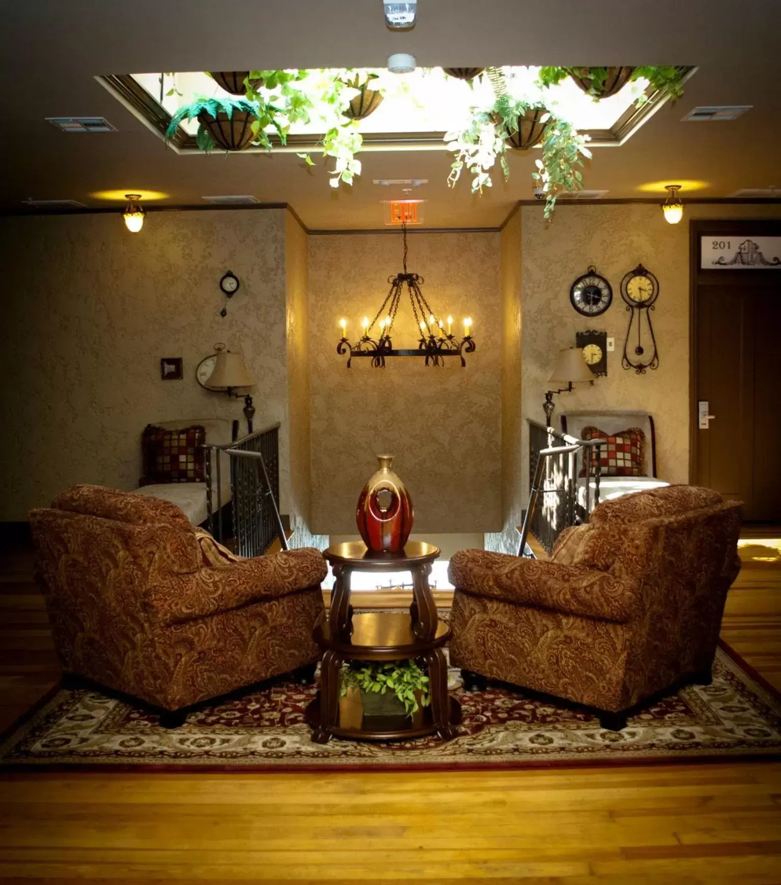 Seating area, Lobby/Reception in The Campbell Hotel