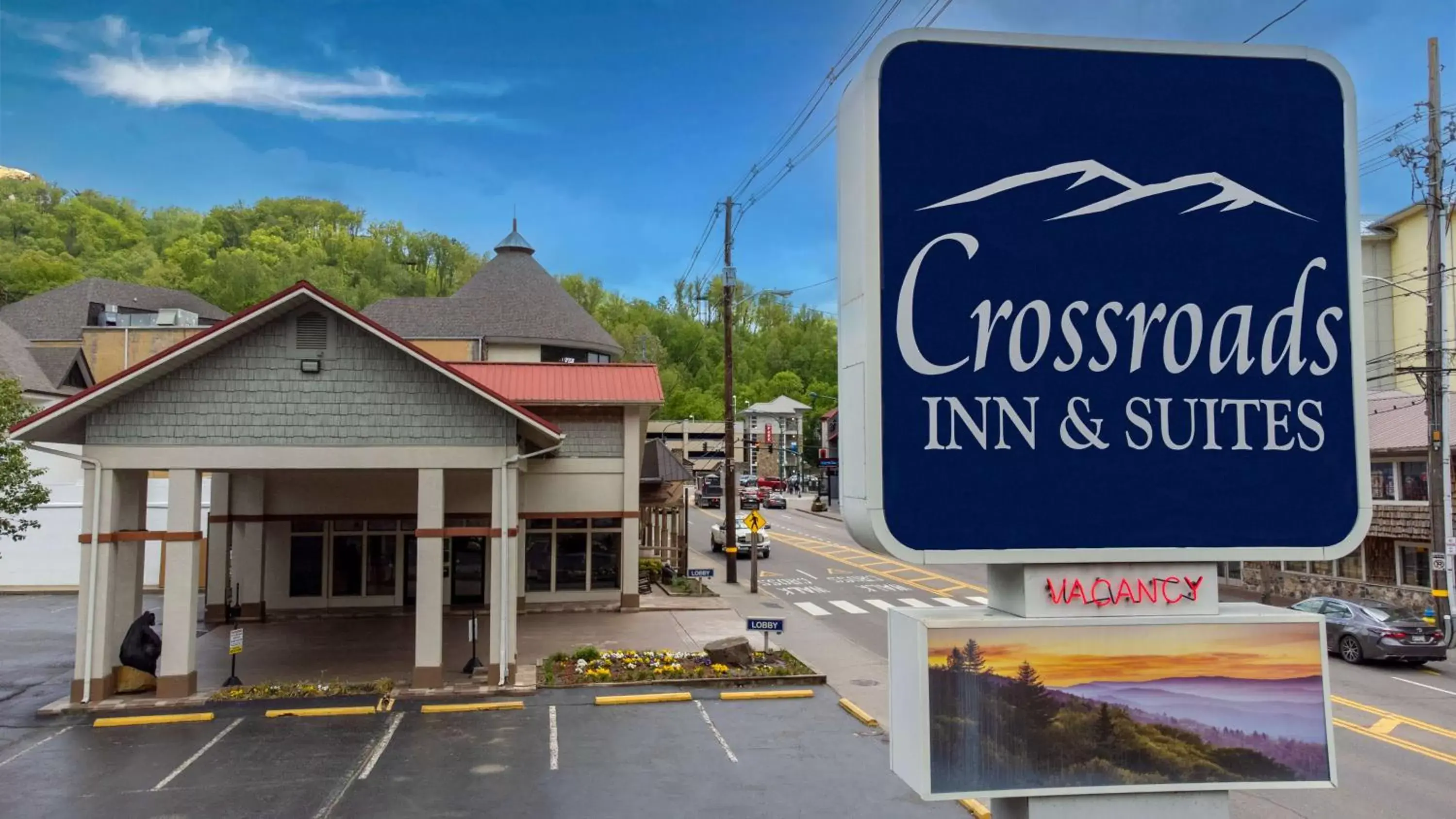 Crossroads Inn & Suites