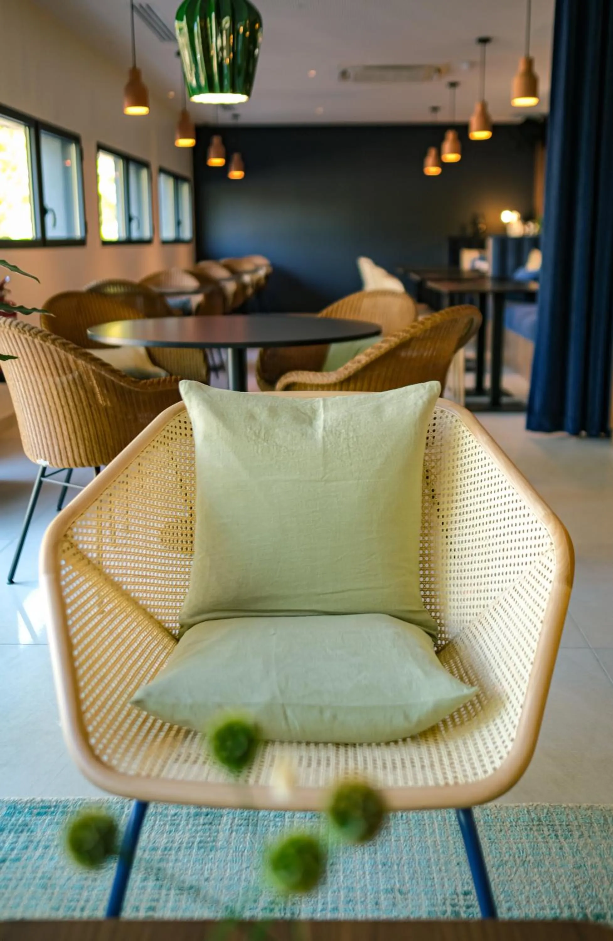 Lounge or bar in Live Hotels Bordeaux Lac