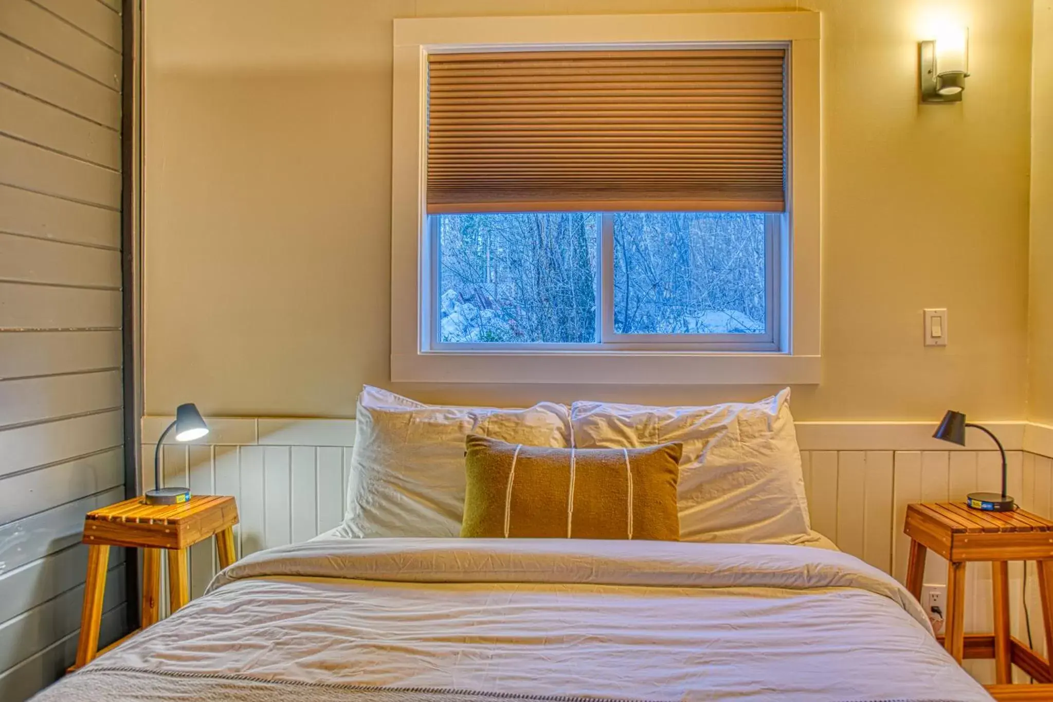 Bedroom, Bed in Barefoot Villas and Retreat