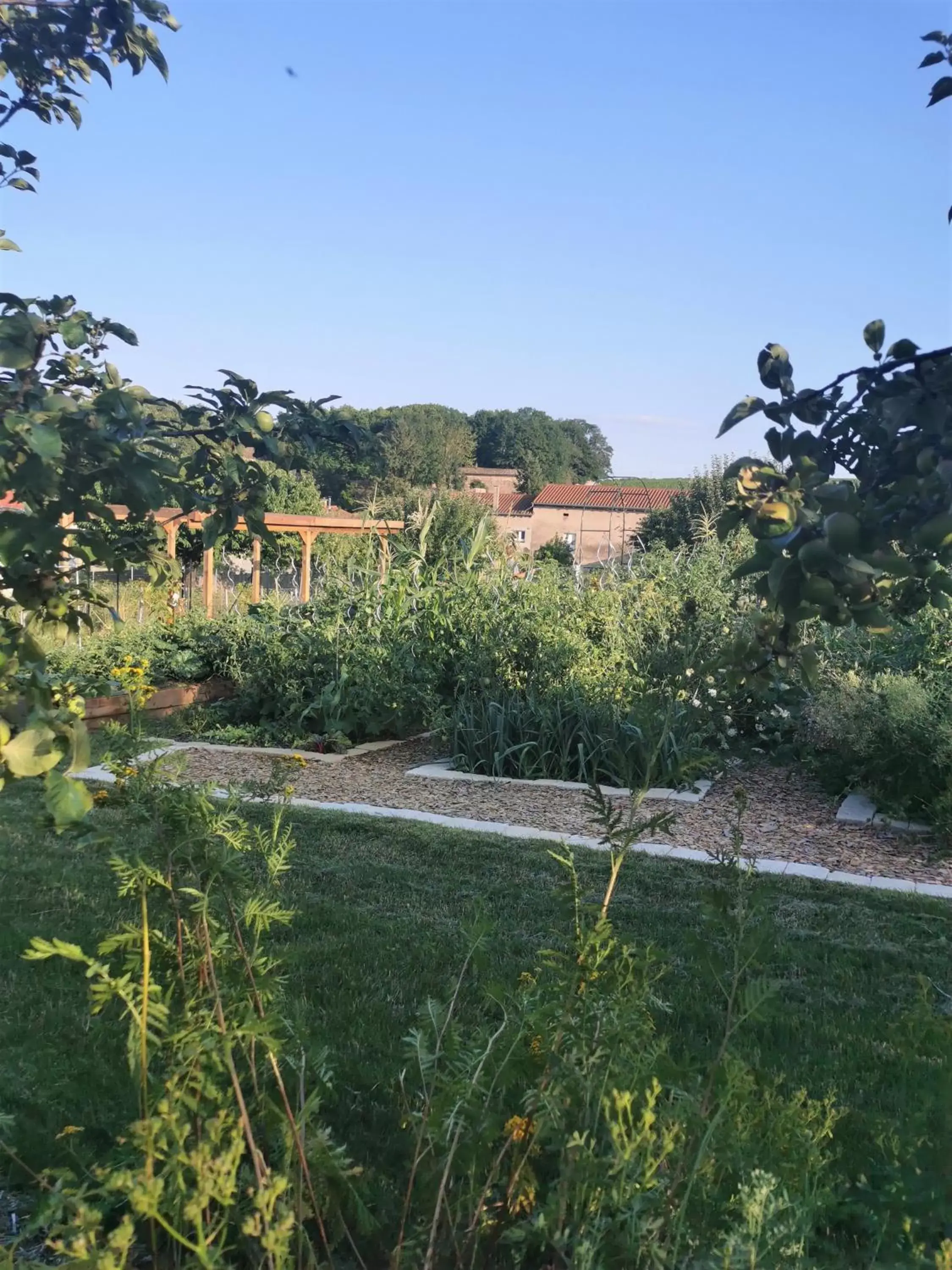 Garden in Au Jardin des Deux Roches