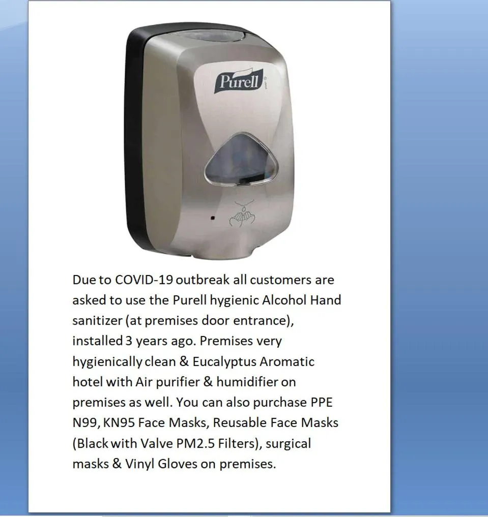 Facade/entrance in Bianca's House Hotel Heathrow Airport