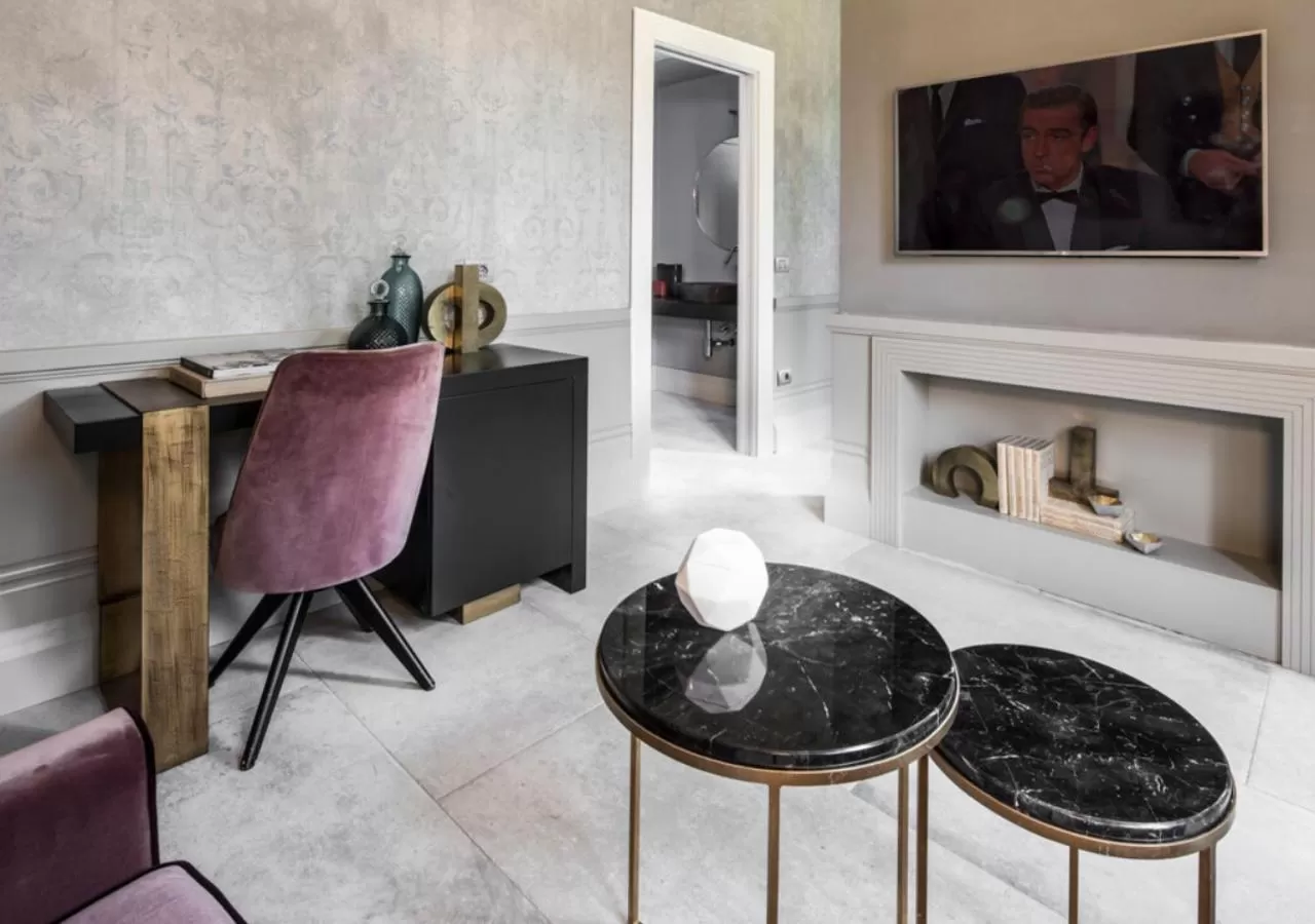 Living room in Palazzo Cornalia