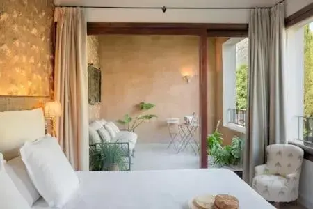 Bed in Ca'n Puig de Sóller