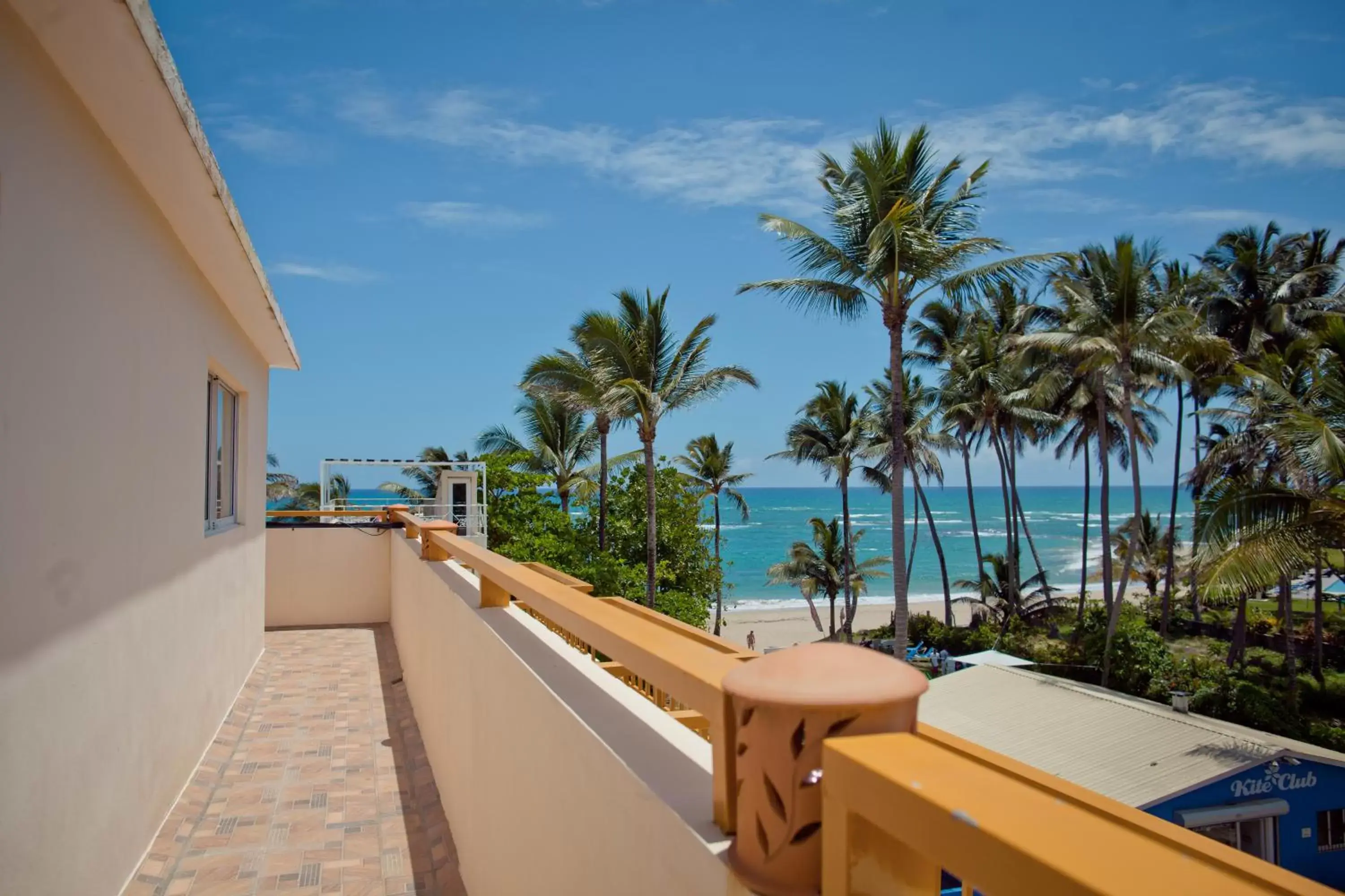 Balcony/Terrace in Kite Beach Inn