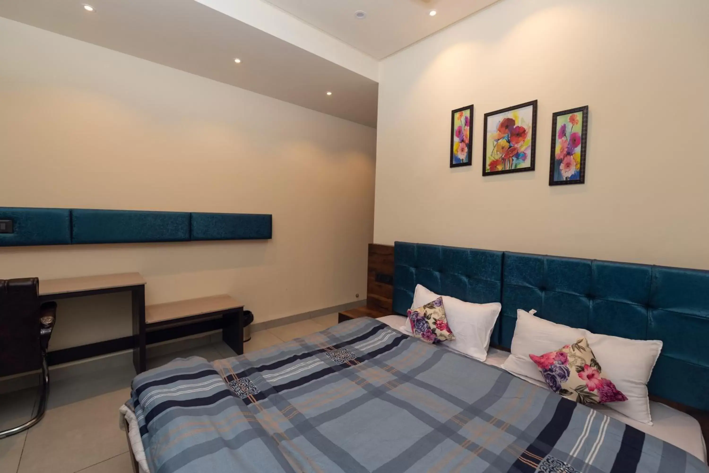 Deluxe Double Room in Hotel Luxuria Deluxe Double Room in Hotel Luxuria