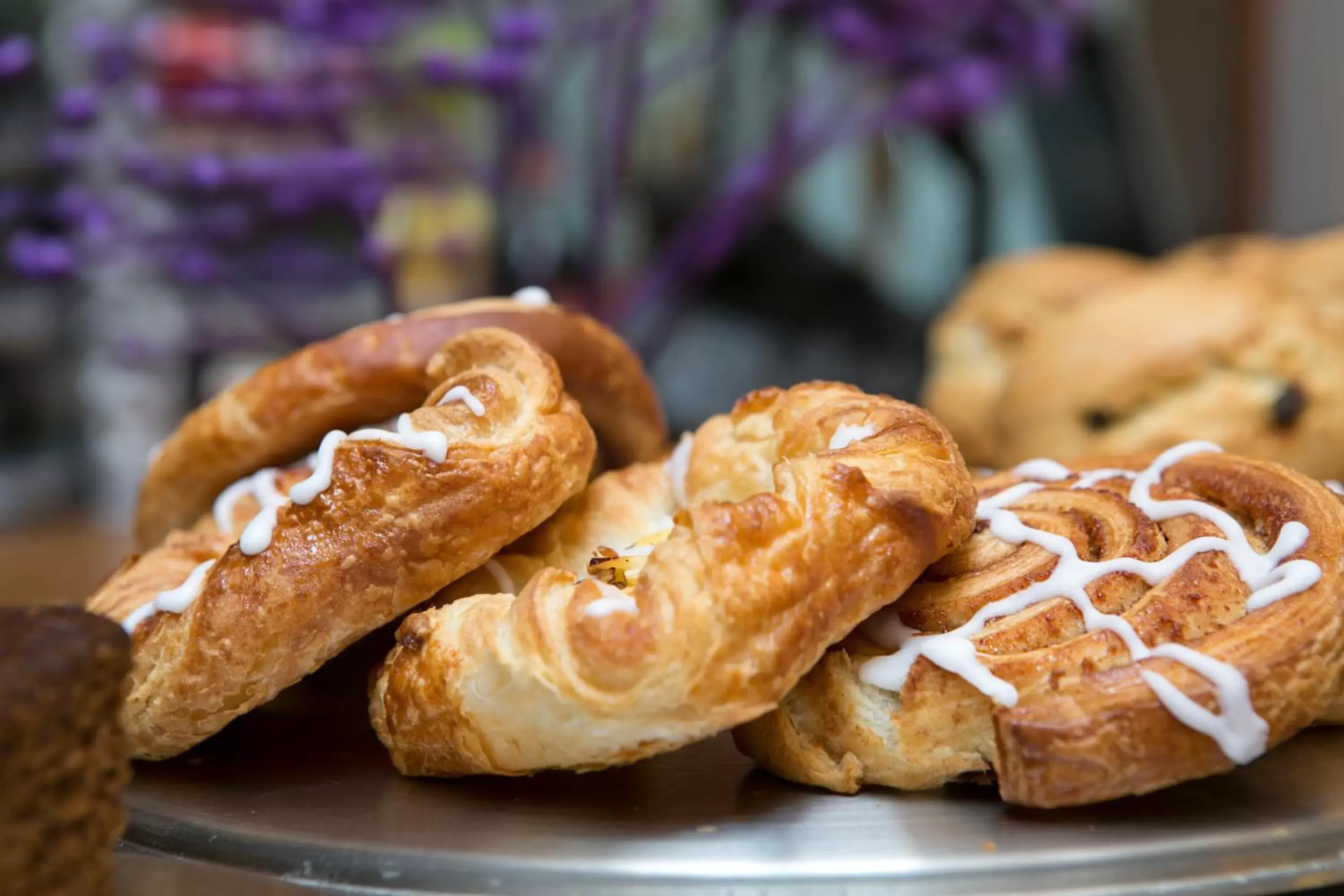 Continental breakfast, Food in The Royal Highland Hotel