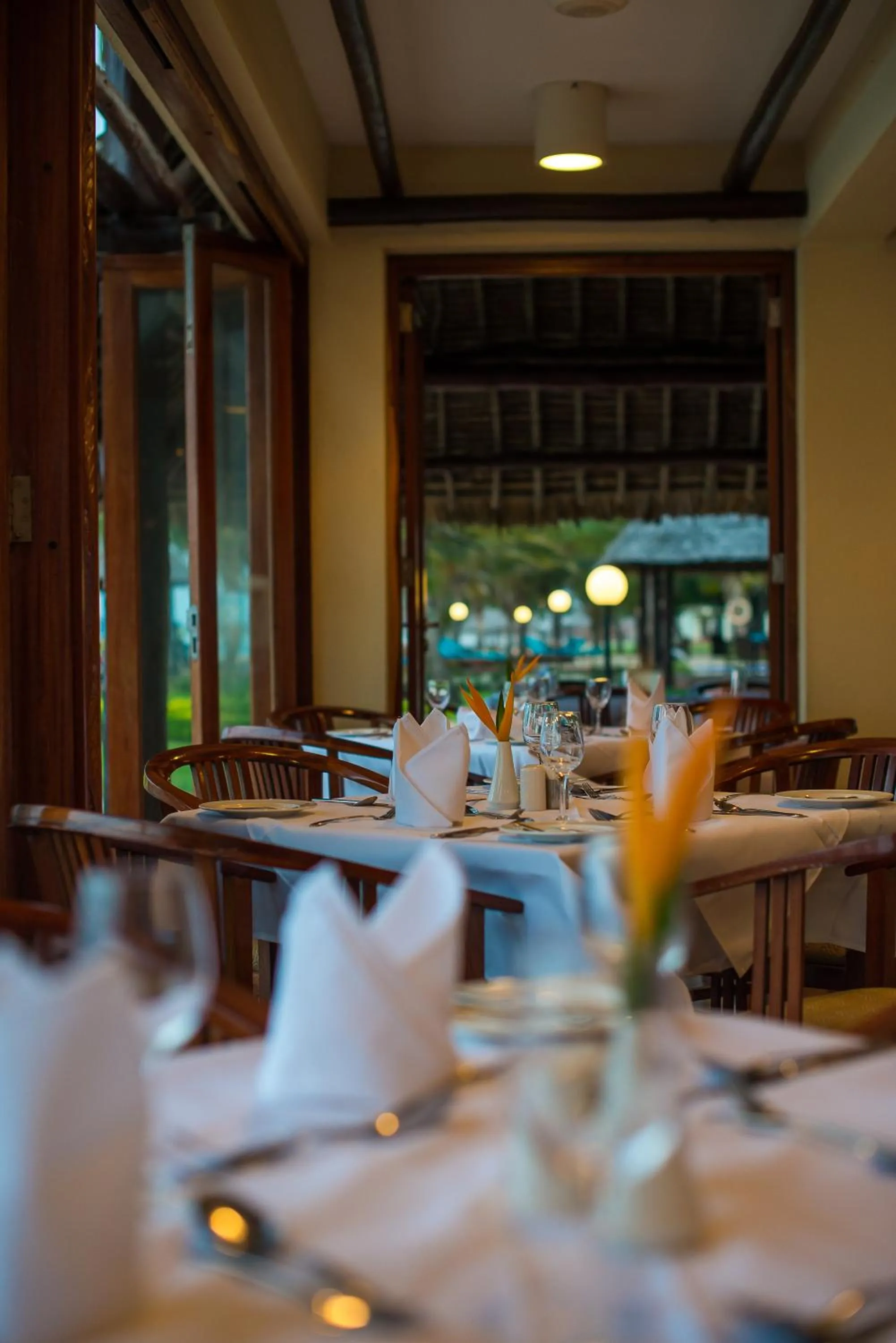 Dining area in White Sands Hotel