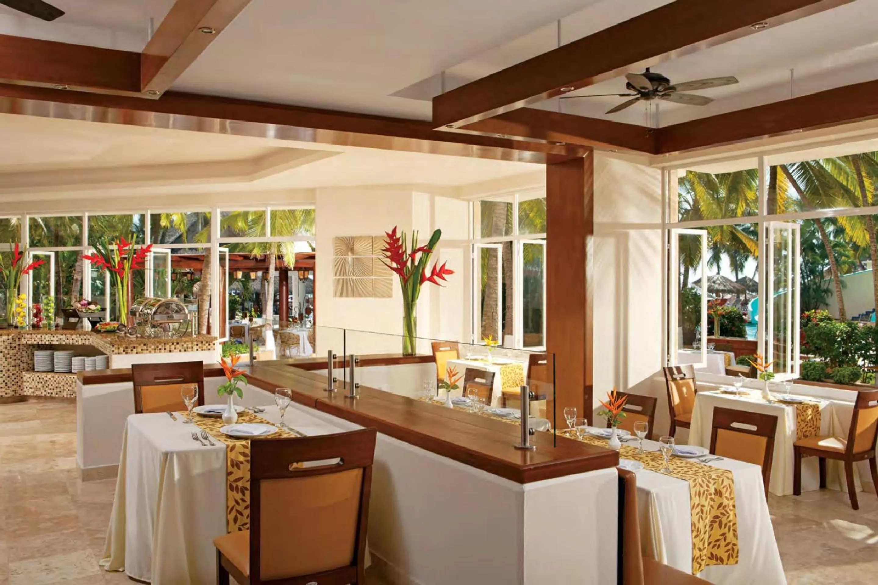 Restaurant/places to eat in Sunscape Dorado Pacifico Ixtapa Resort & Spa- All Inclusive