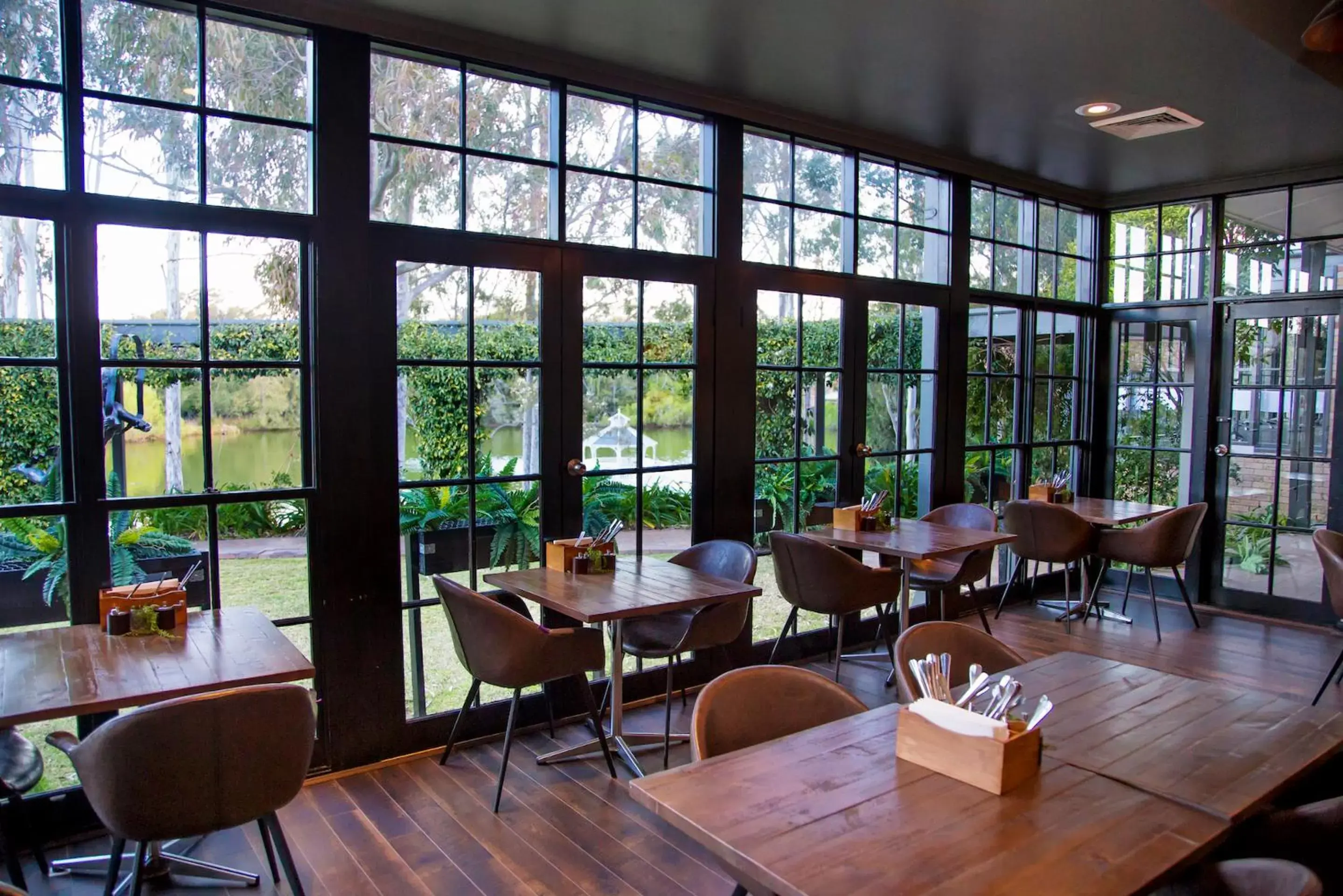 Restaurant/Places to Eat in Lincoln Downs Resort Batemans Bay, Signature Collection by Best Western