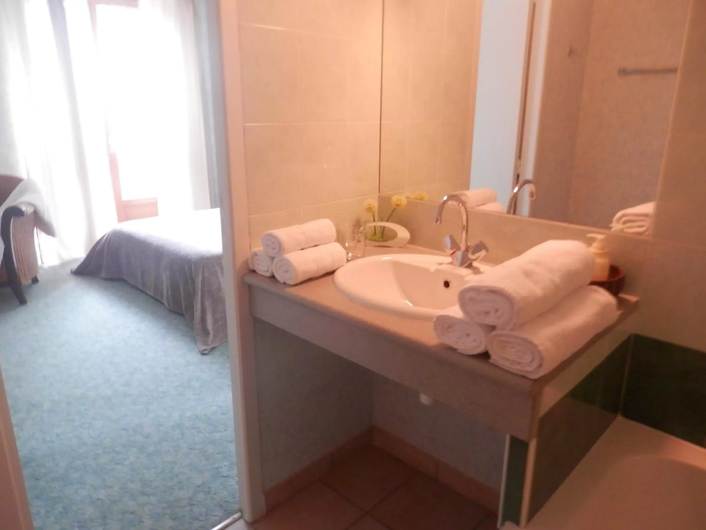 Bathroom in Domaine de Lascaux