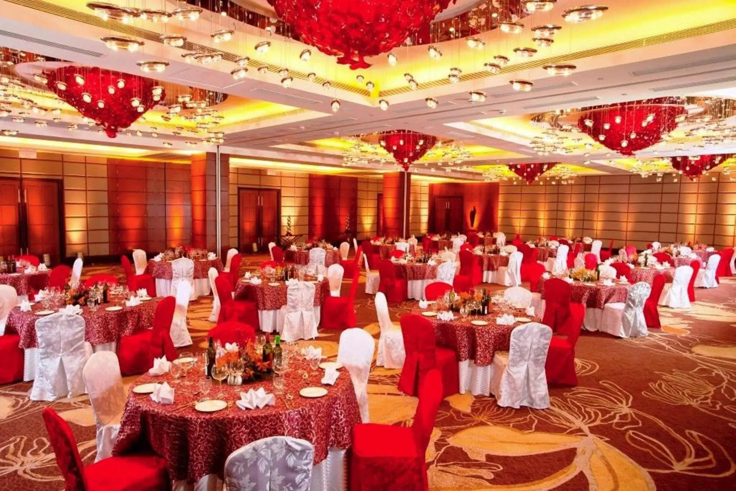 Banquet/Function facilities, Banquet Facilities in Radisson Blu Hotel, Nagpur