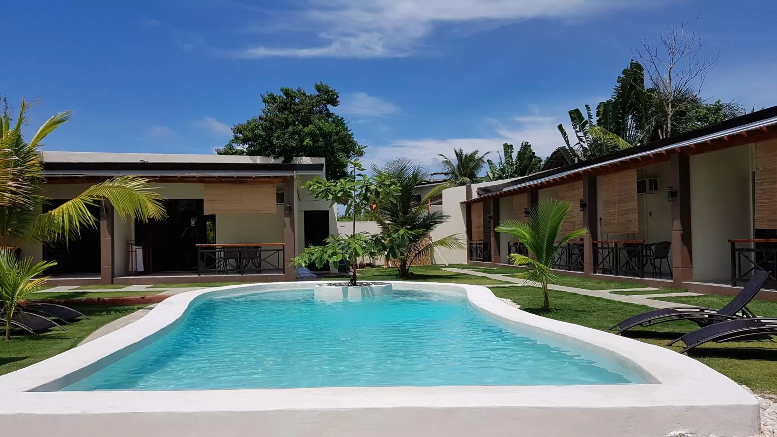 Property building in Positano Alona Beach Panglao