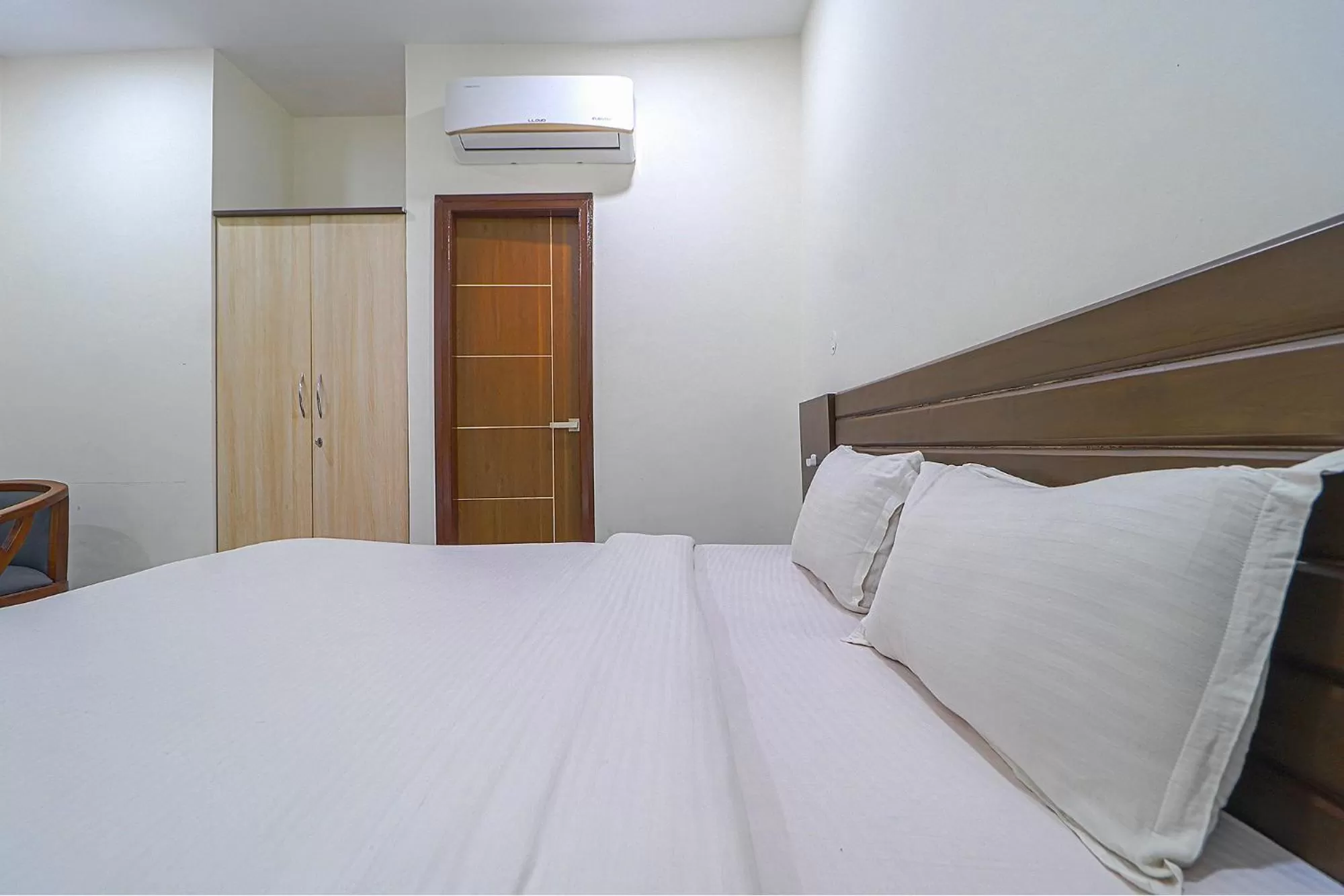 Bed in FabHotel Casa