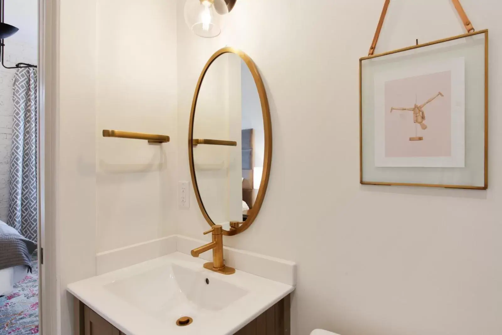 Bathroom in The Present Hotel