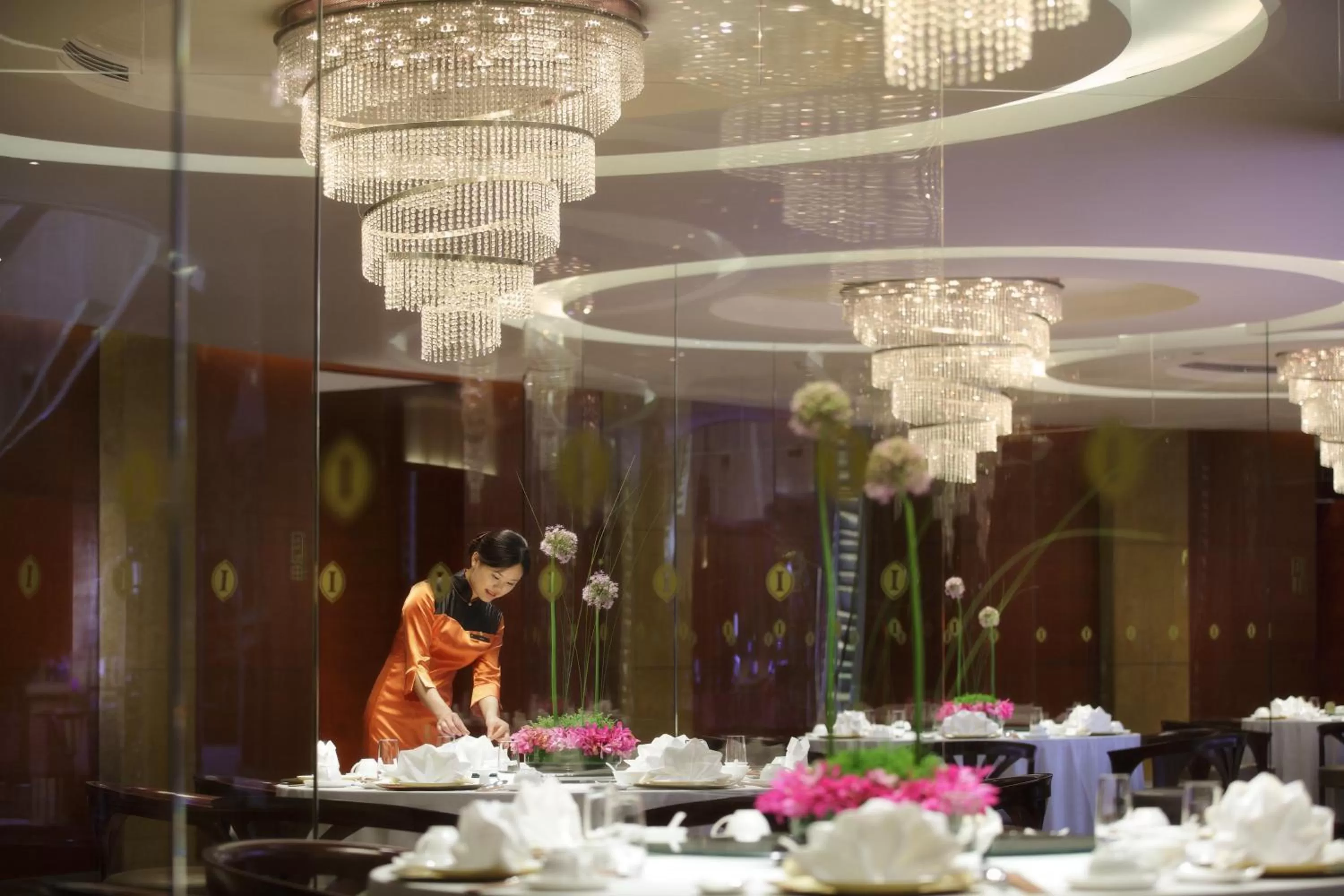 Restaurant/places to eat in InterContinental Hangzhou ICC by IHG