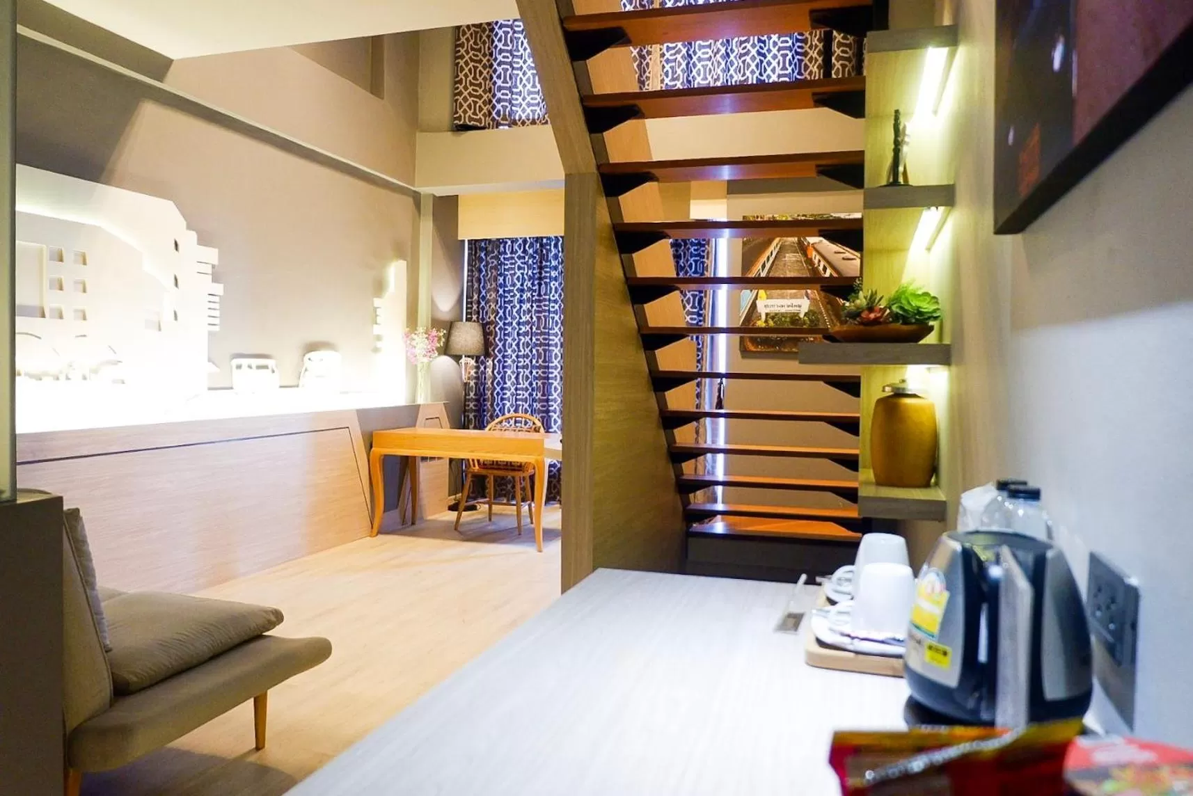 Seating area in Hatyai Signature Hotel