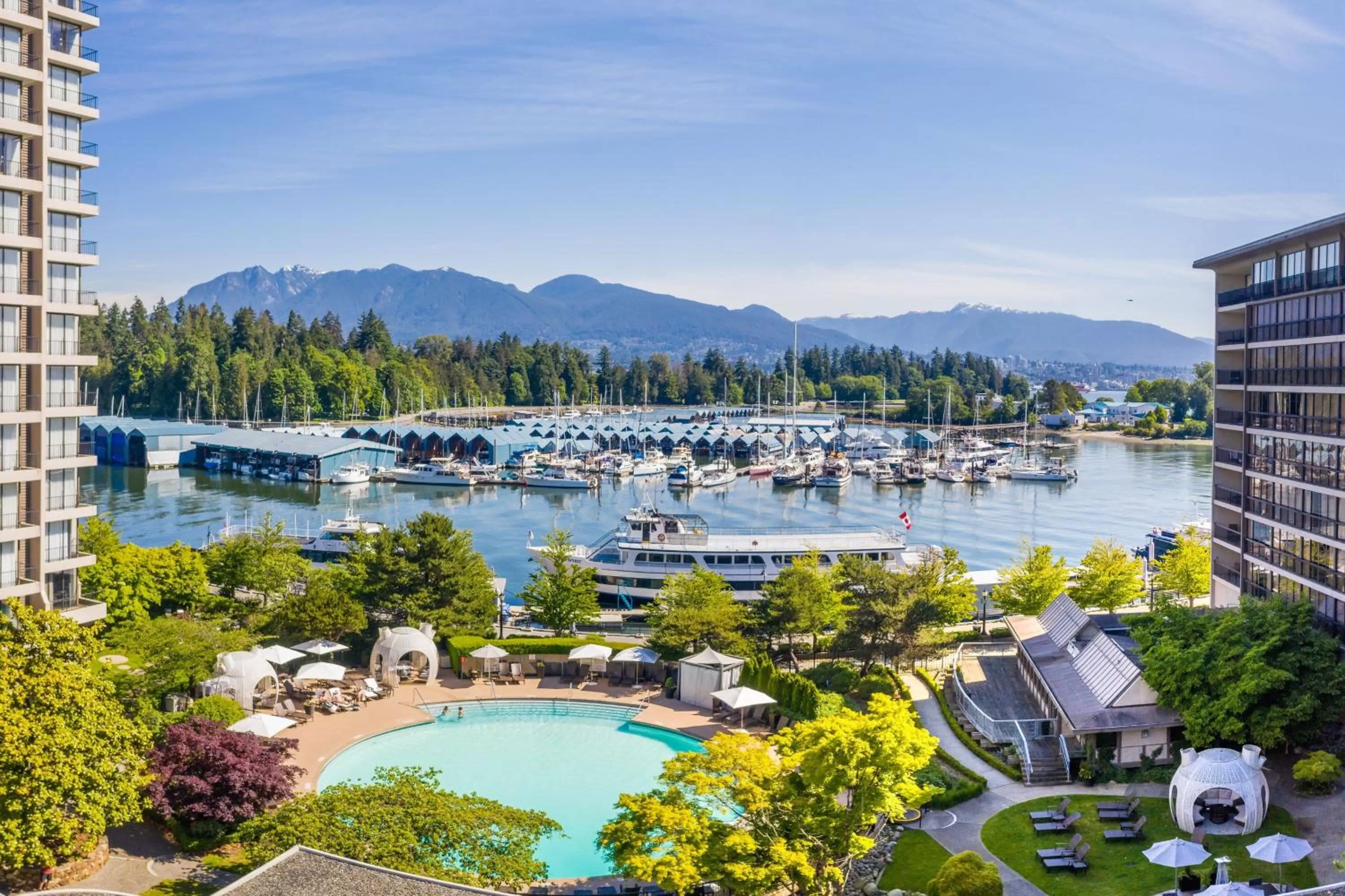 Swimming pool in The Westin Bayshore, Vancouver