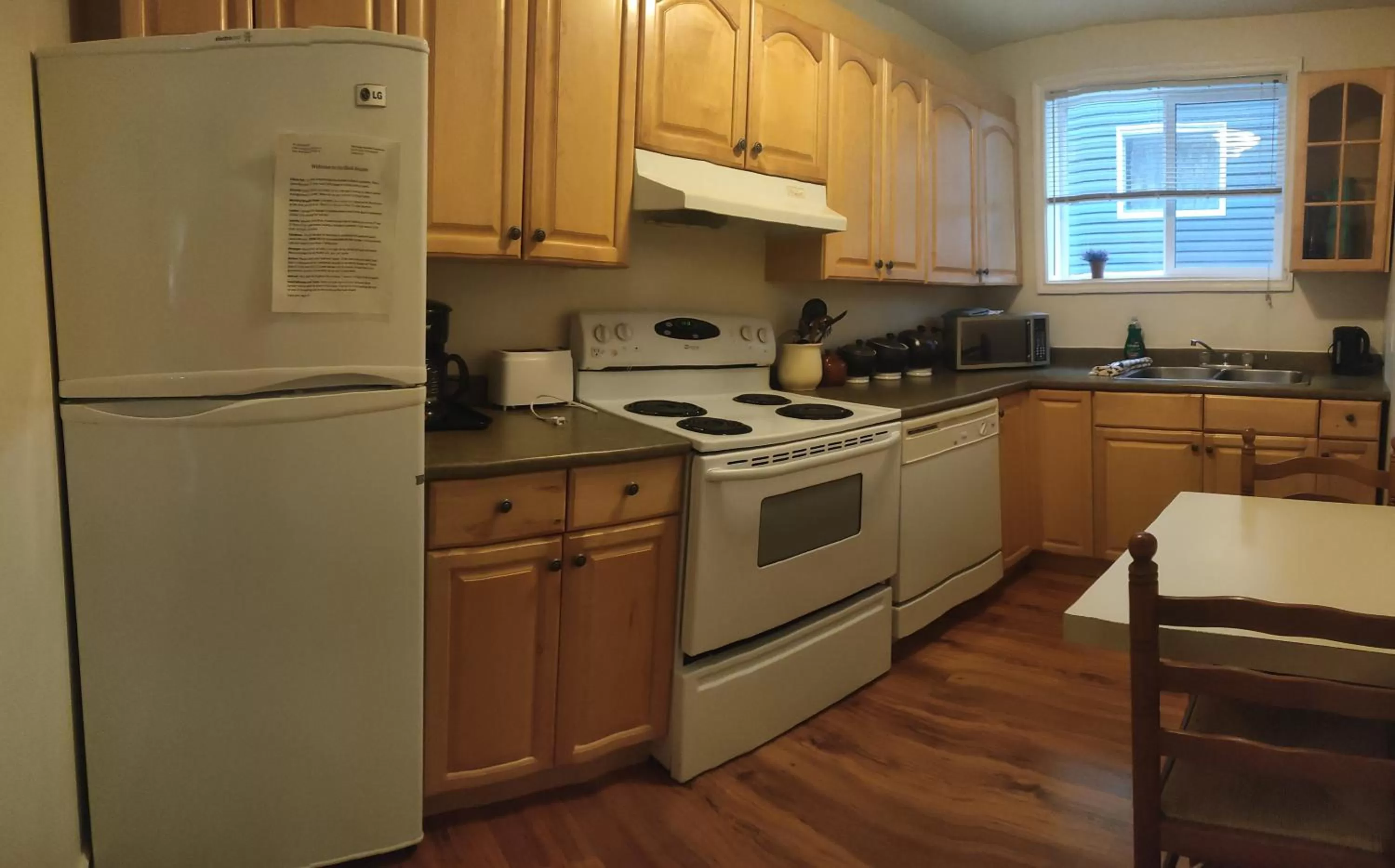 Black Rooster Guesthouse