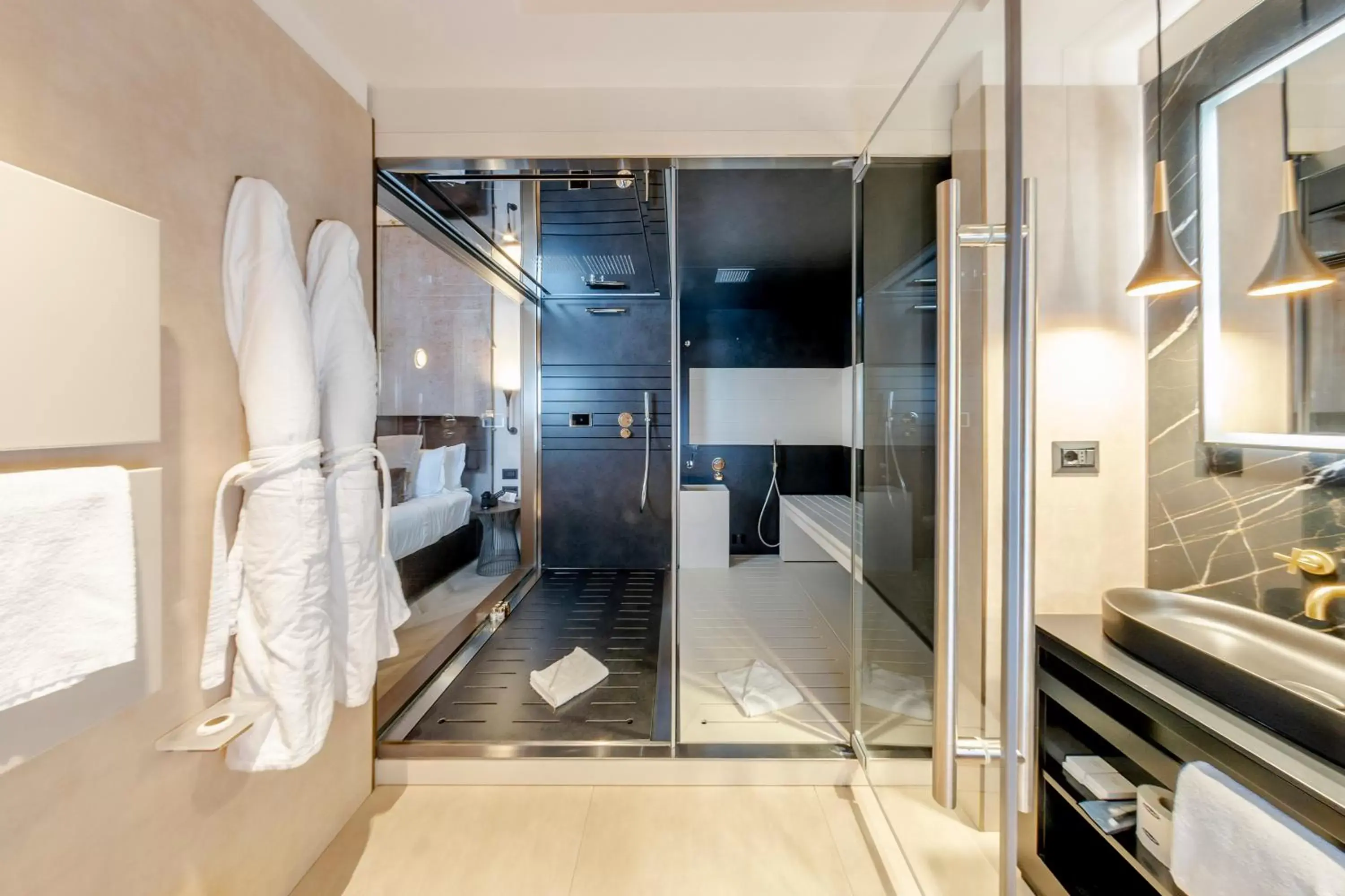 Bathroom in Martius Private Suites Hotel