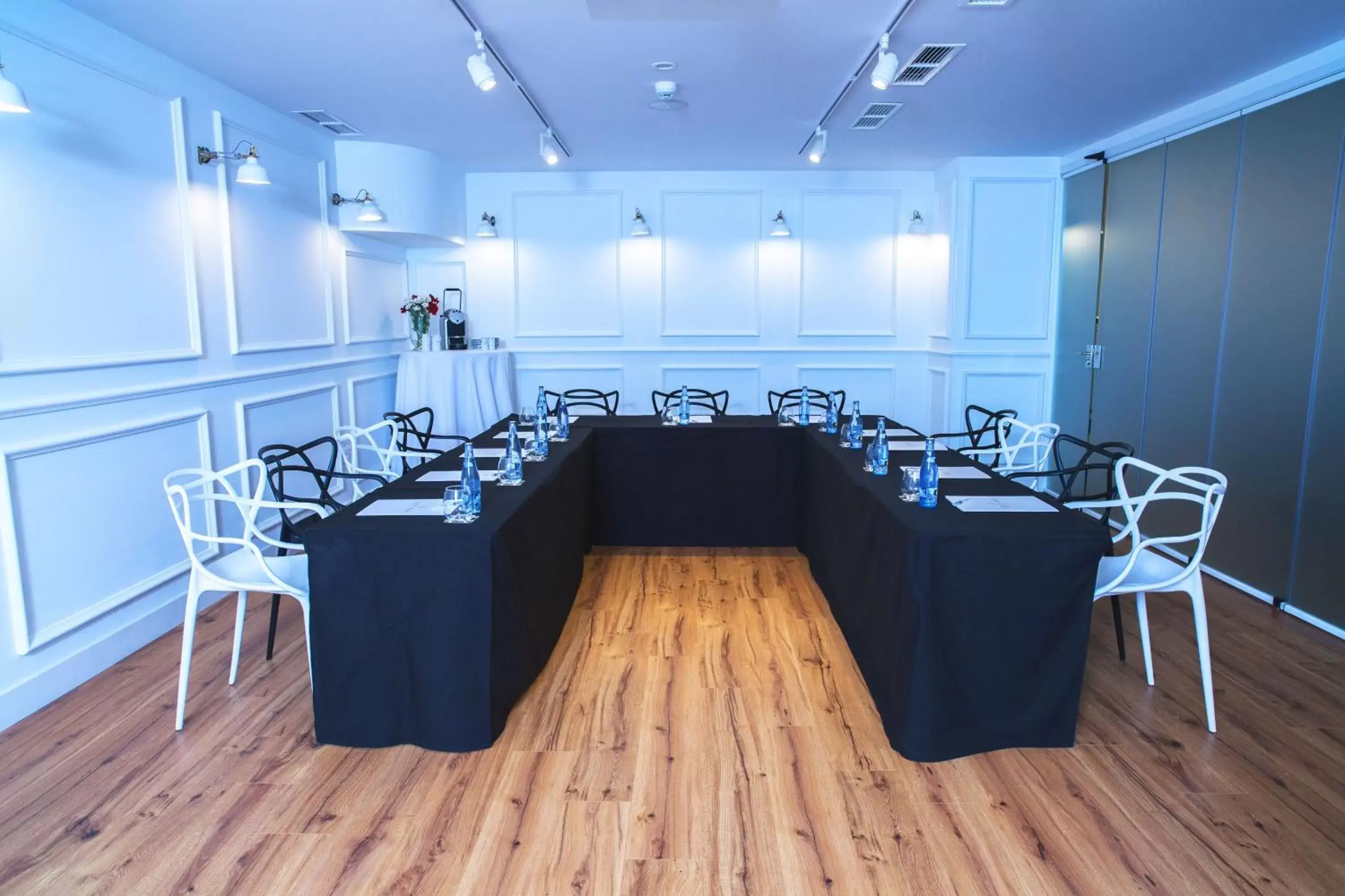 Meeting/conference room in Hotel Cetina Murcia