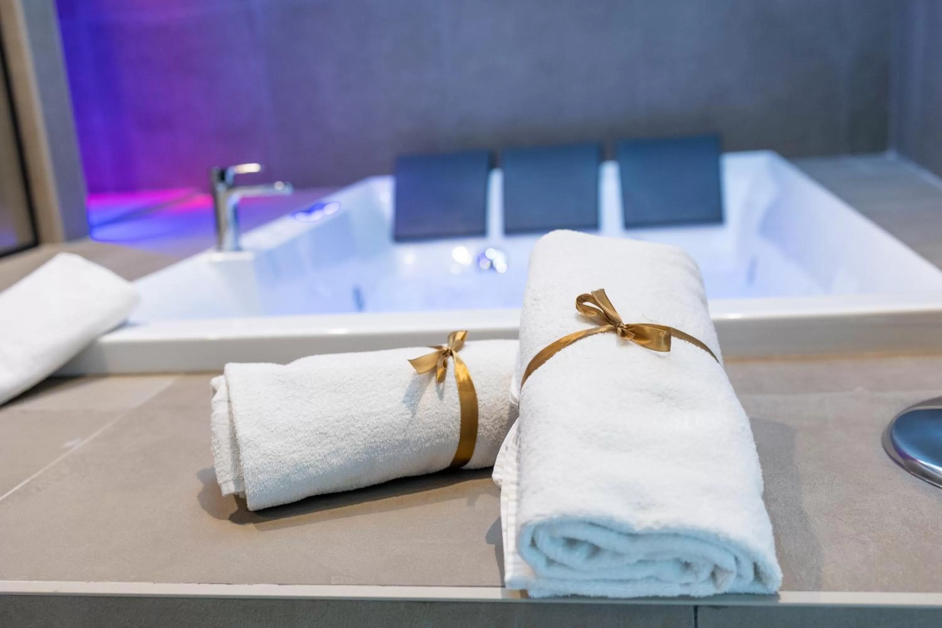 Bed in GOLD SUITE&SPA