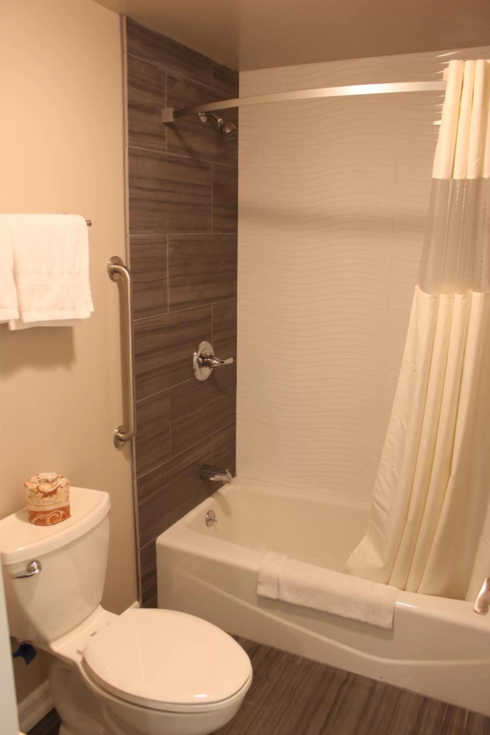 Bathroom in Friendly Hills Inn