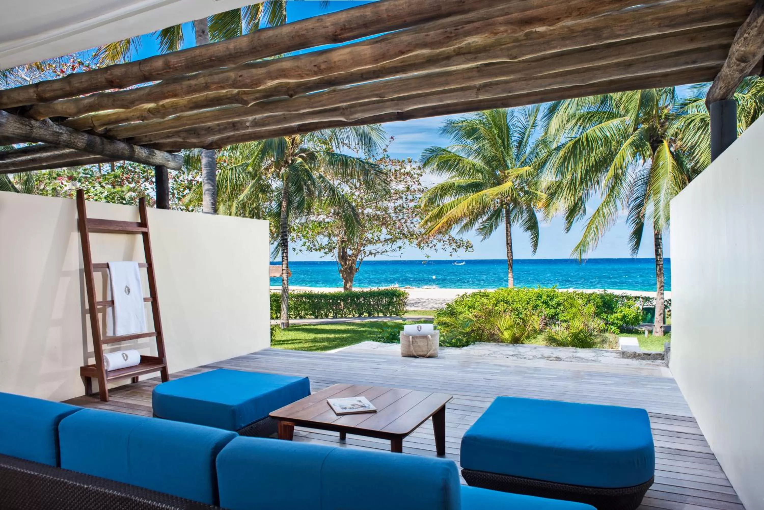 Balcony/Terrace in Presidente InterContinental Cozumel Resort & Spa by IHG