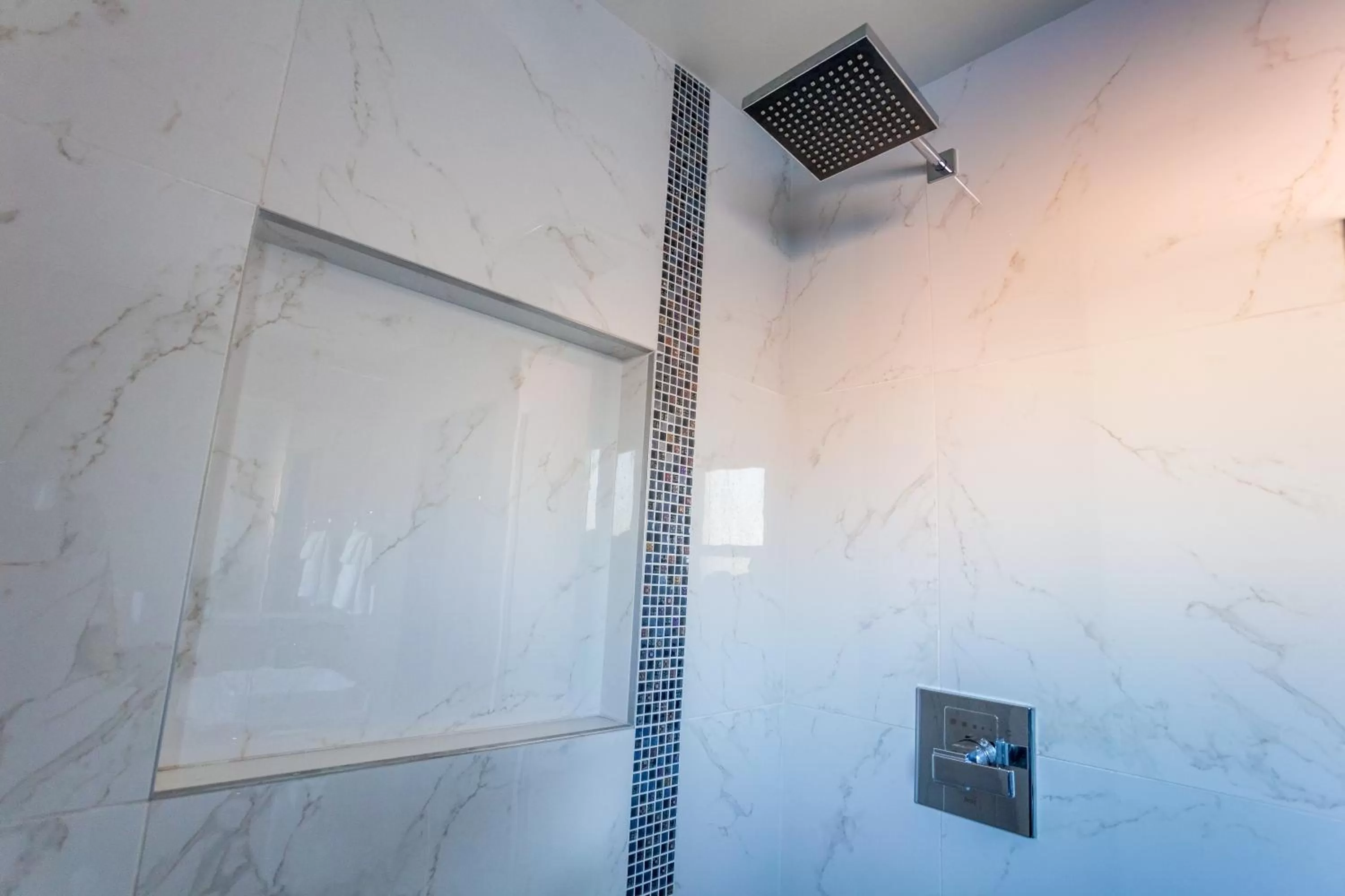 Shower in University Inn ASU/Tempe