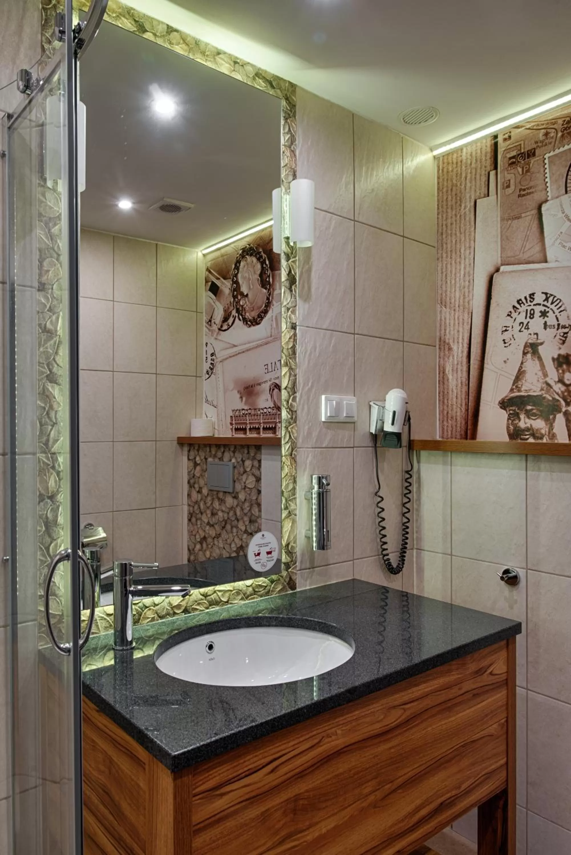 Bathroom in Boutique Hotel's Kwiska - Legnicka