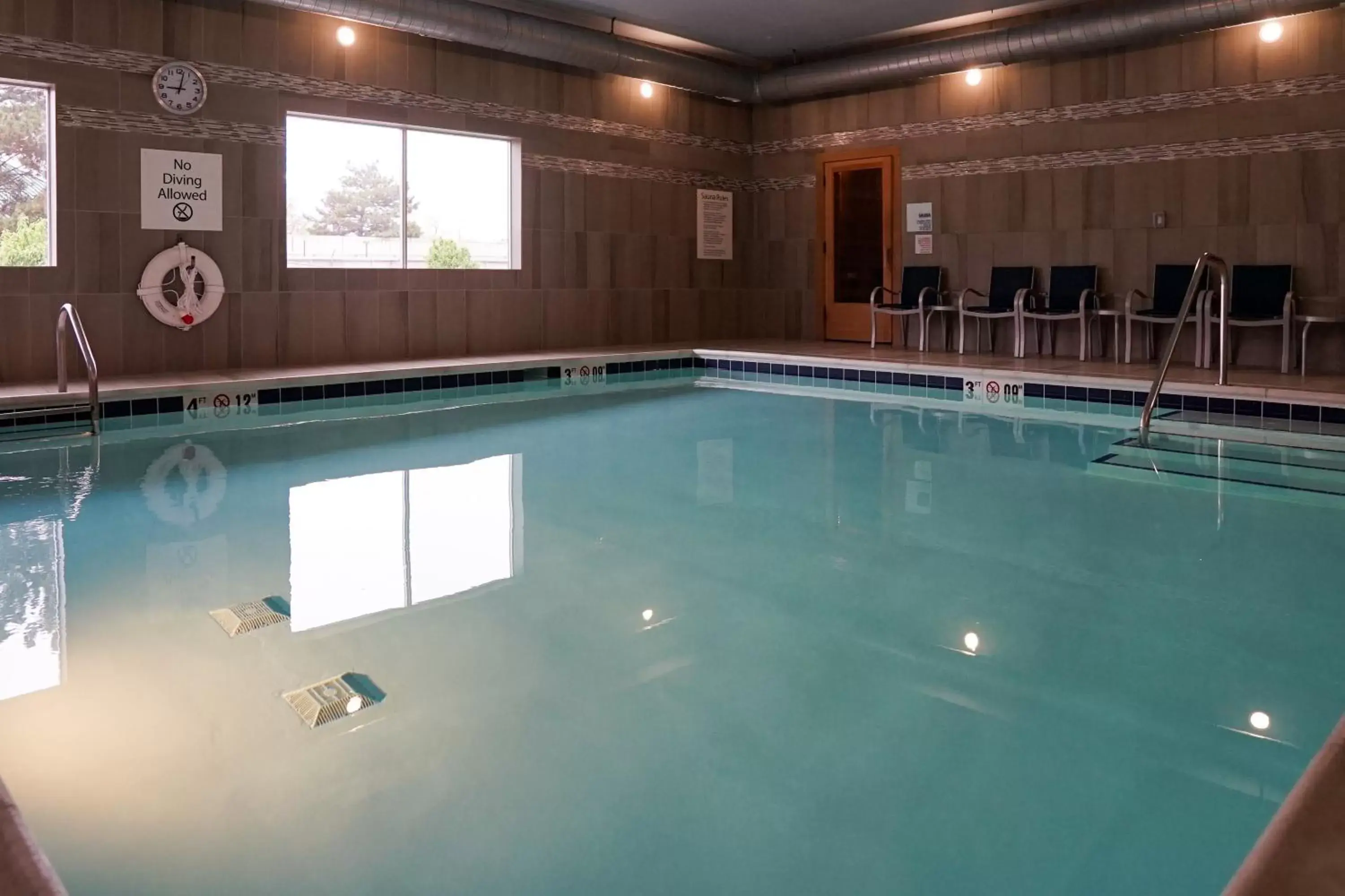 Swimming Pool in Holiday Inn Express & Suites - Aurora Medical Campus, an IHG Hotel