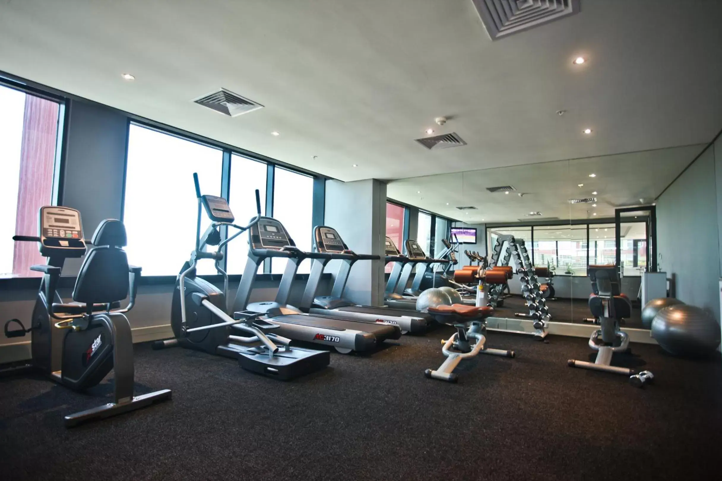 Fitness centre/facilities, Fitness Center/Facilities in Coastlands Umhlanga Hotel and Convention Centre