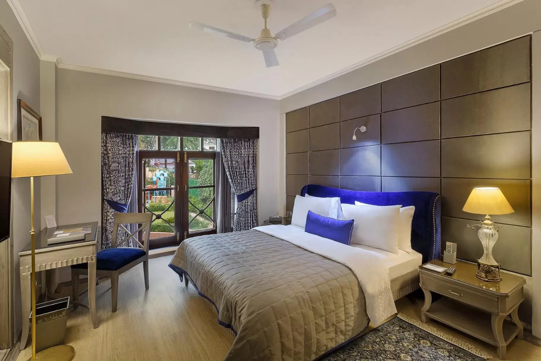 Bedroom, Bed in Ramada by Wyndham Mussoorie Mall Road Bedroom, Bed in Ramada by Wyndham Mussoorie Mall Road
