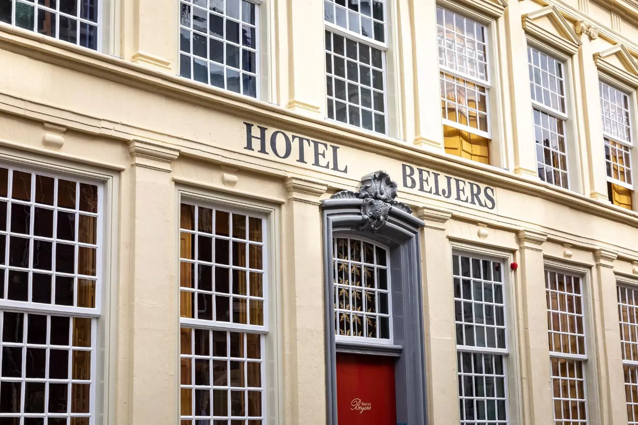 Property Building in Hotel Beijers