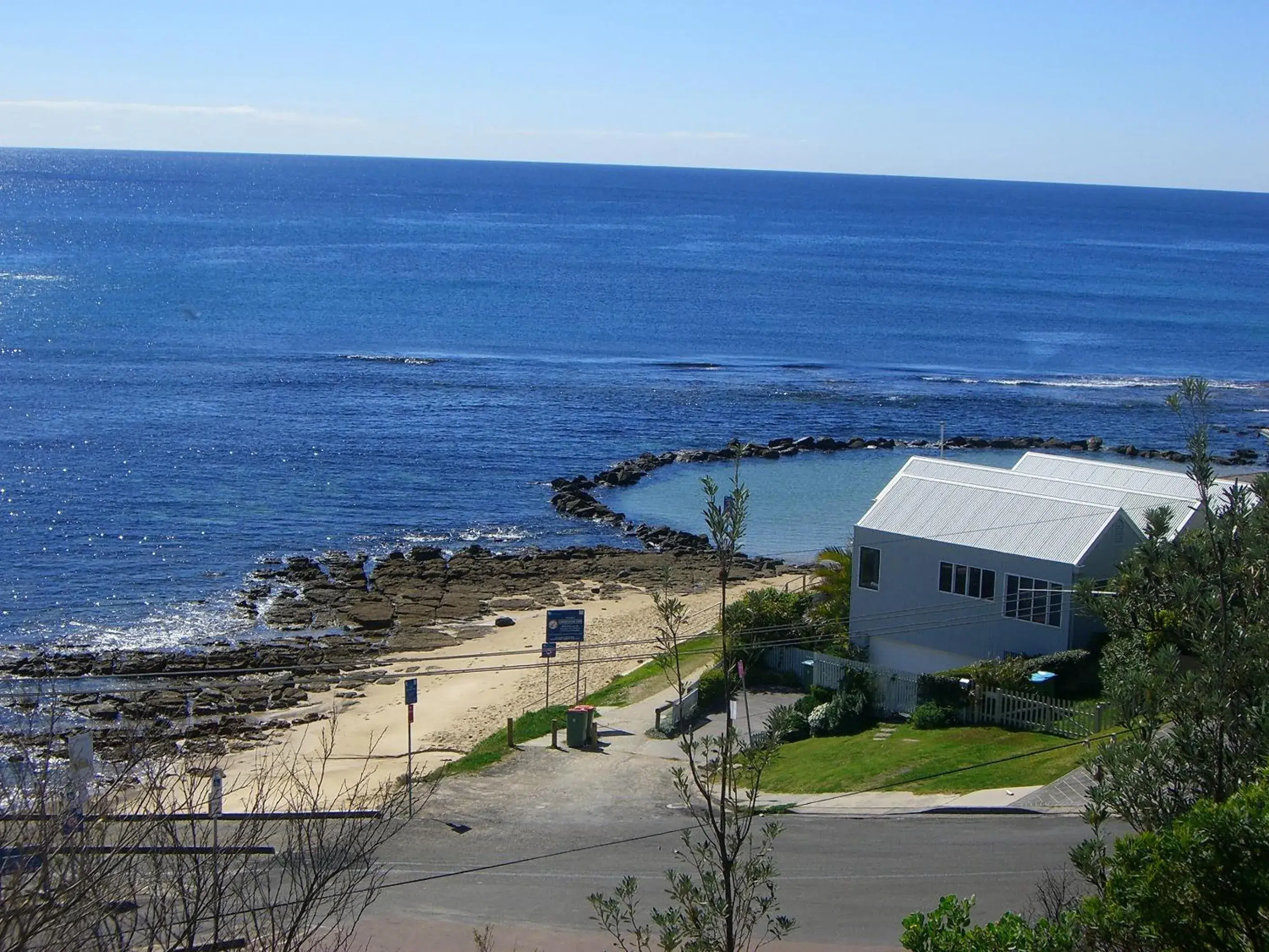 Day, Bird's-eye View in Bridge View Motel