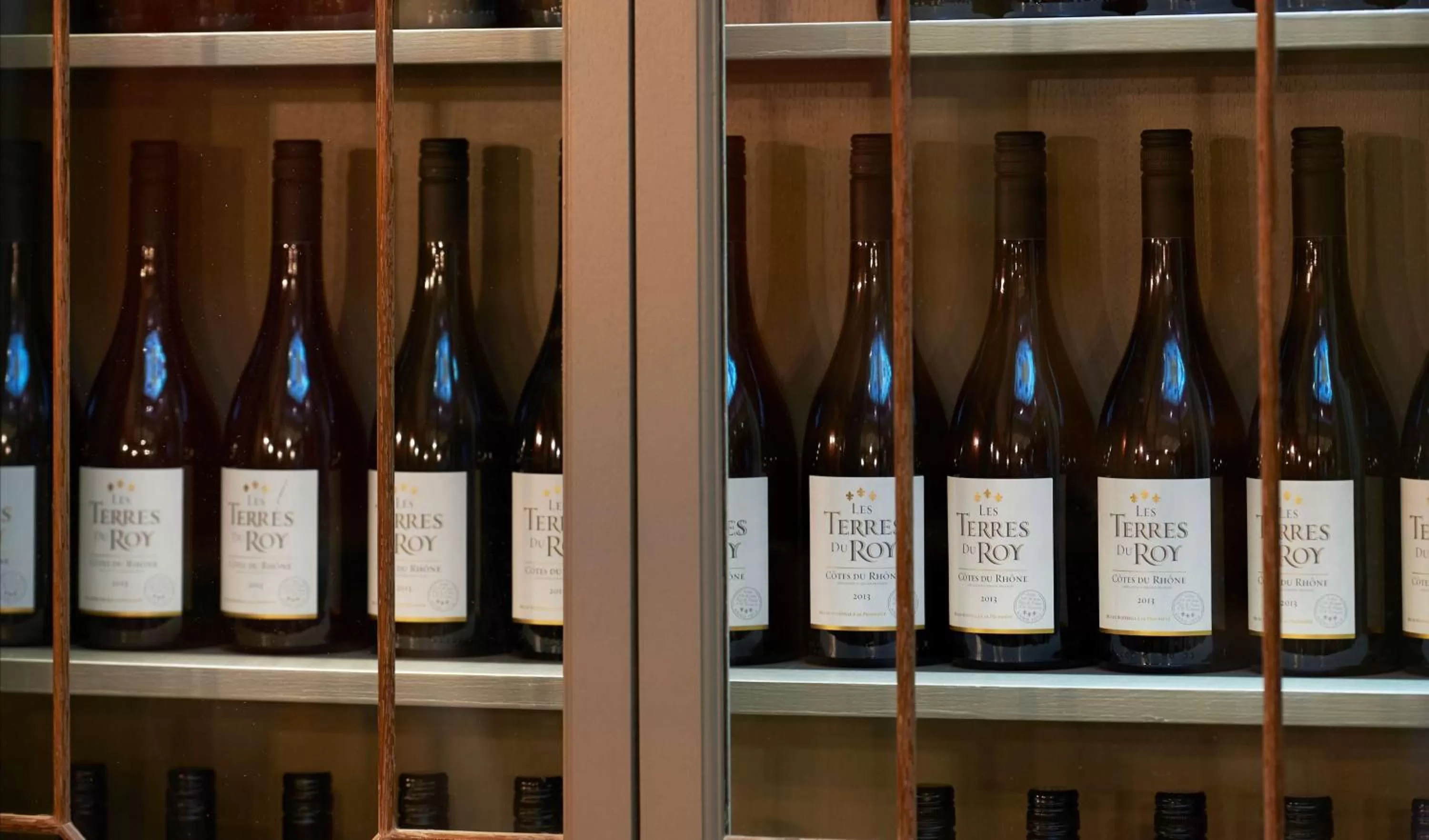 Lounge or bar in Hilton London Hyde Park