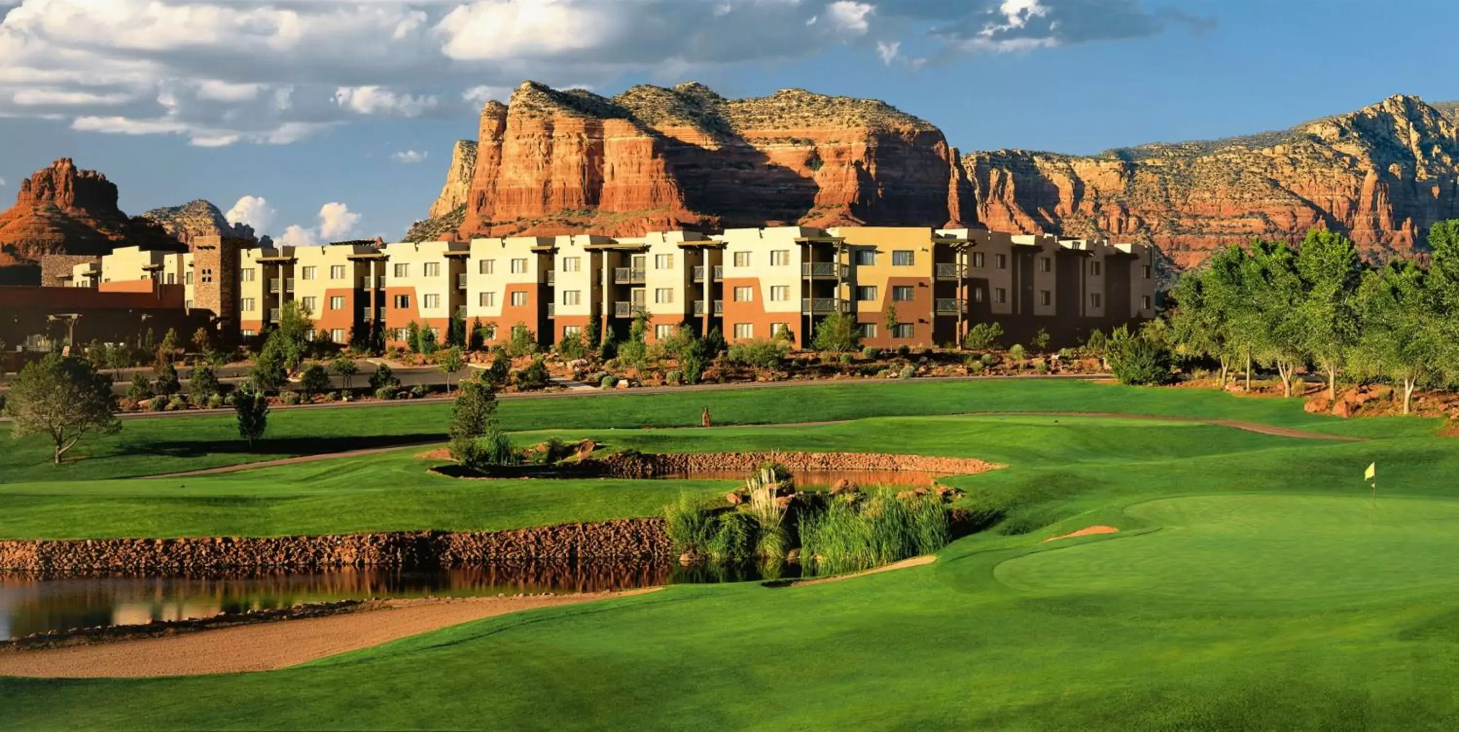 Property building in Hilton Sedona Resort at Bell Rock Property building in Hilton Sedona Resort at Bell Rock