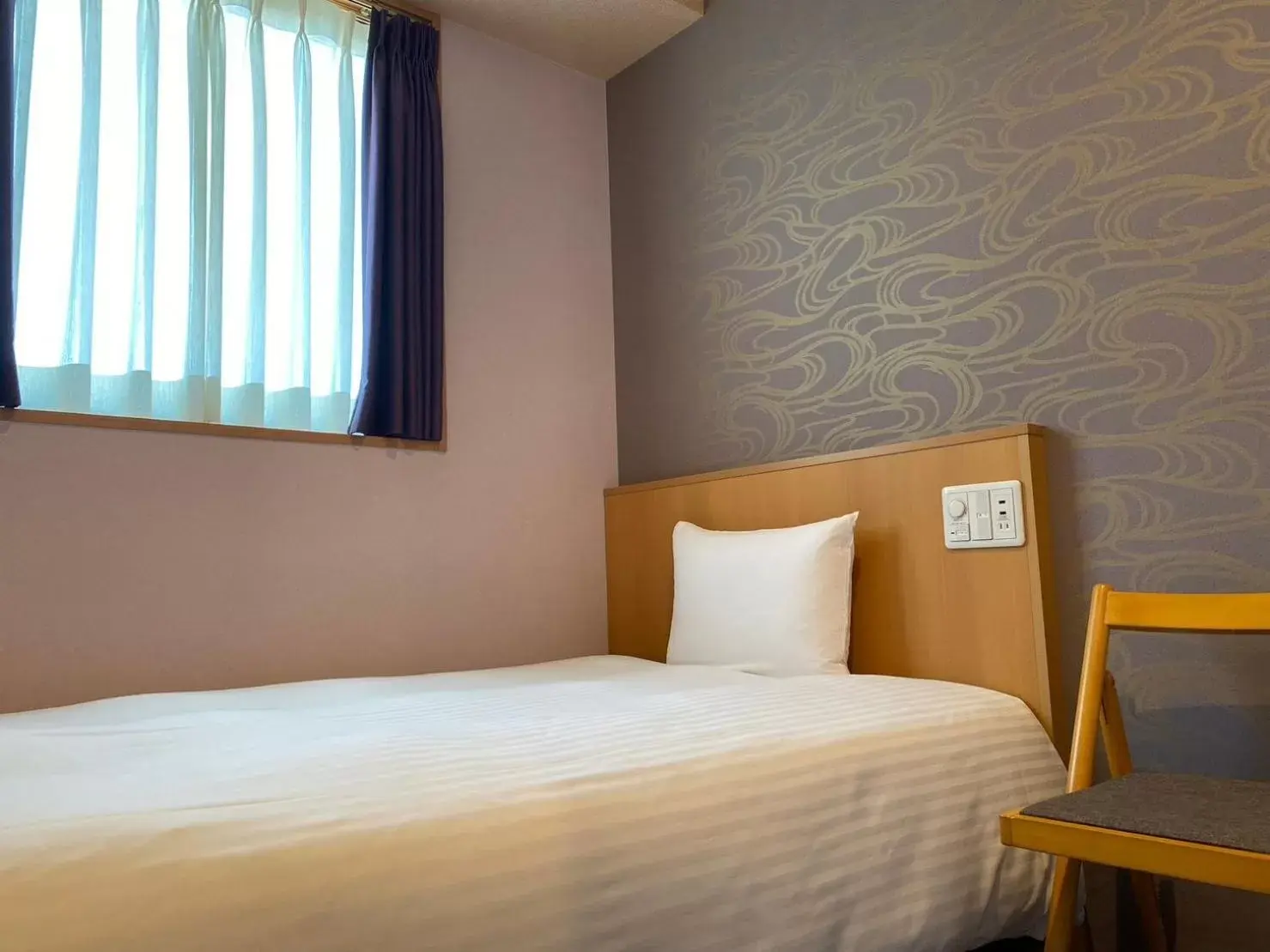 Bed in SAKURA SKY HOTEL KASHIWA(桜スカイホテル柏) Bed in SAKURA SKY HOTEL KASHIWA(桜スカイホテル柏)