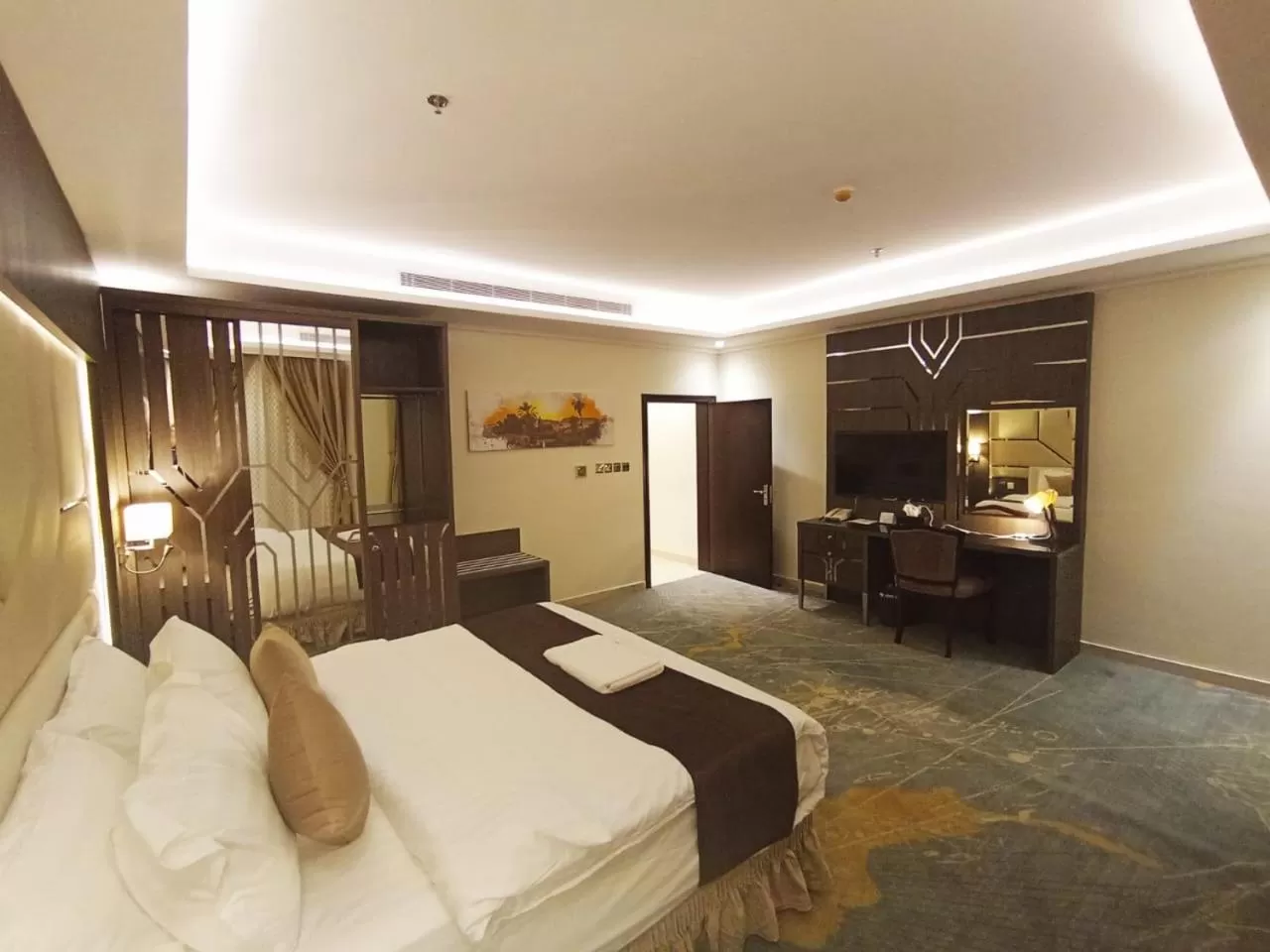 فندق جيست هاوس