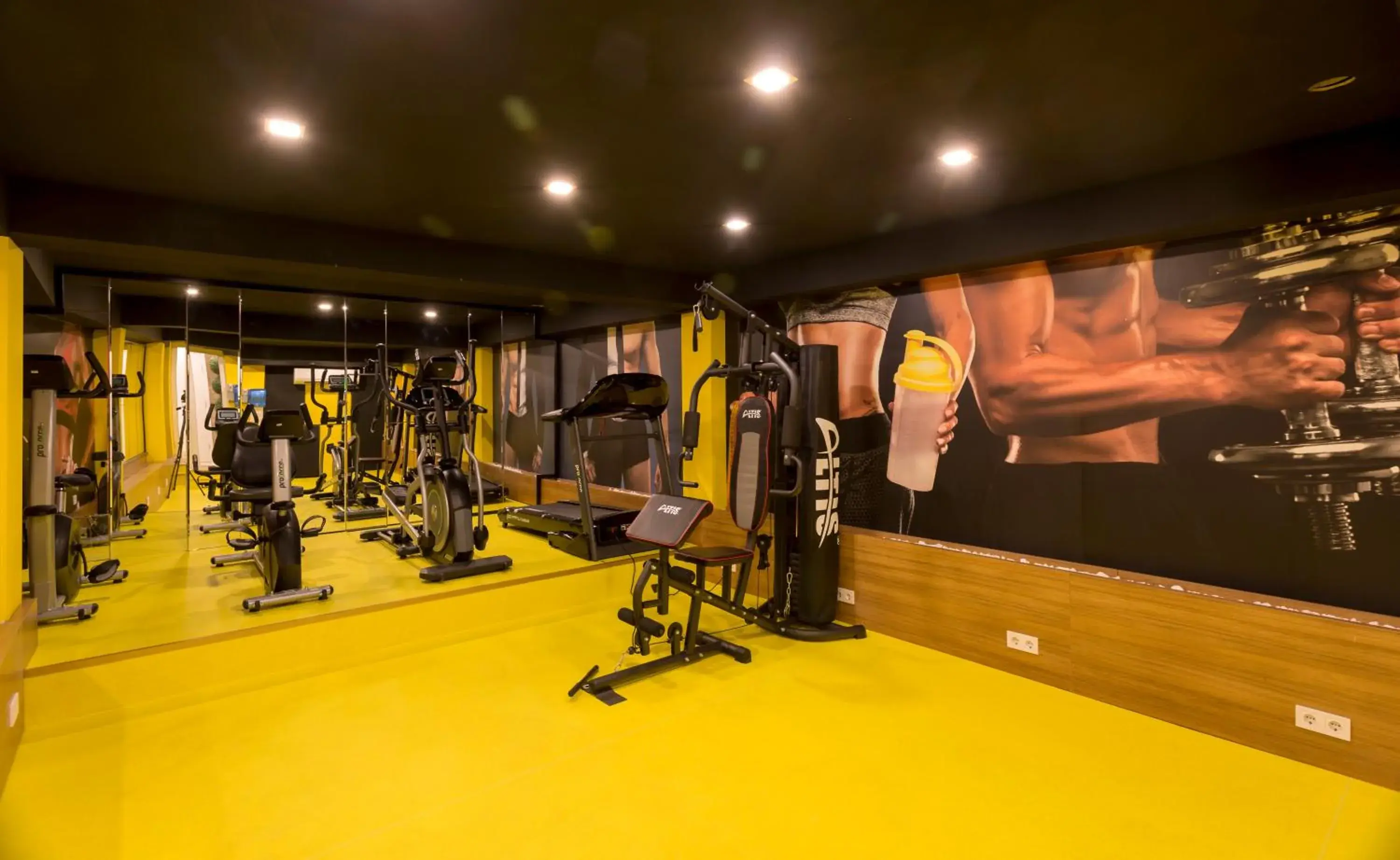 Fitness centre/facilities, Fitness Center/Facilities in Wise Hotel & Spa - Adults Only