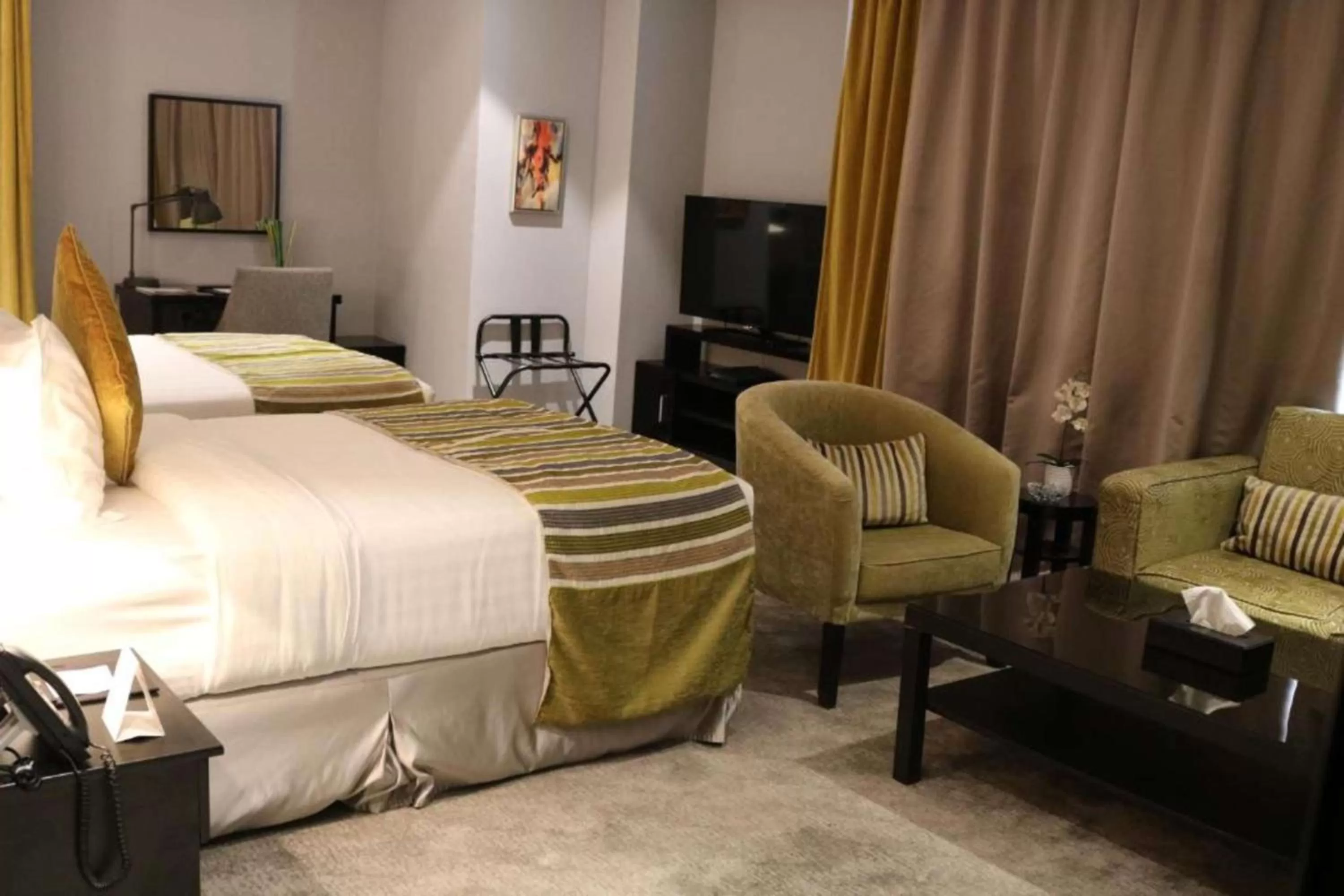 Photo of the whole room, Bed in Best Western Plus Fursan